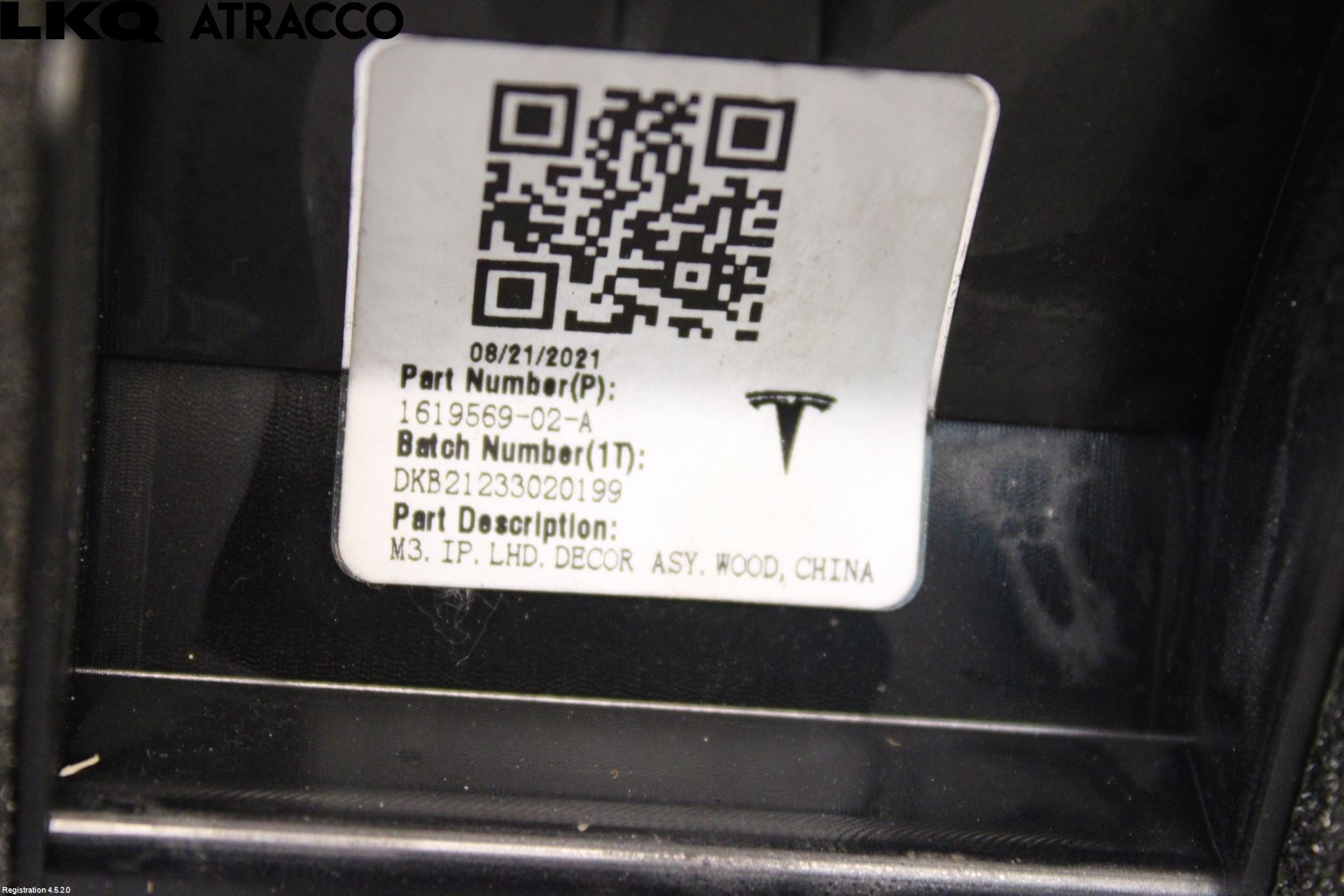 Tesla MODEL 3 17- Innr Dekor Instrbord