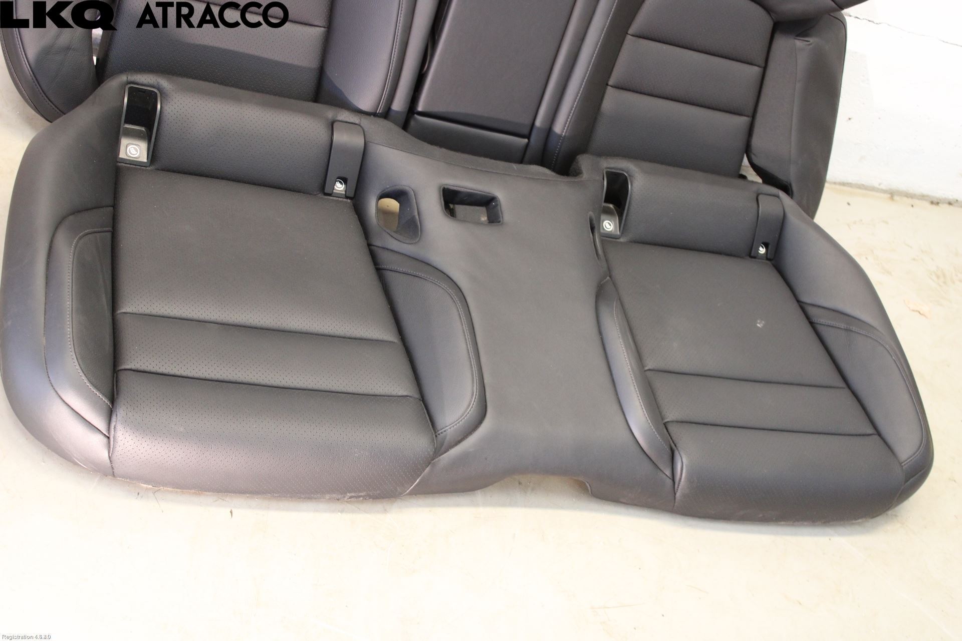 Porsche TAYCAN 20- Innr Sete Baksete Kompl