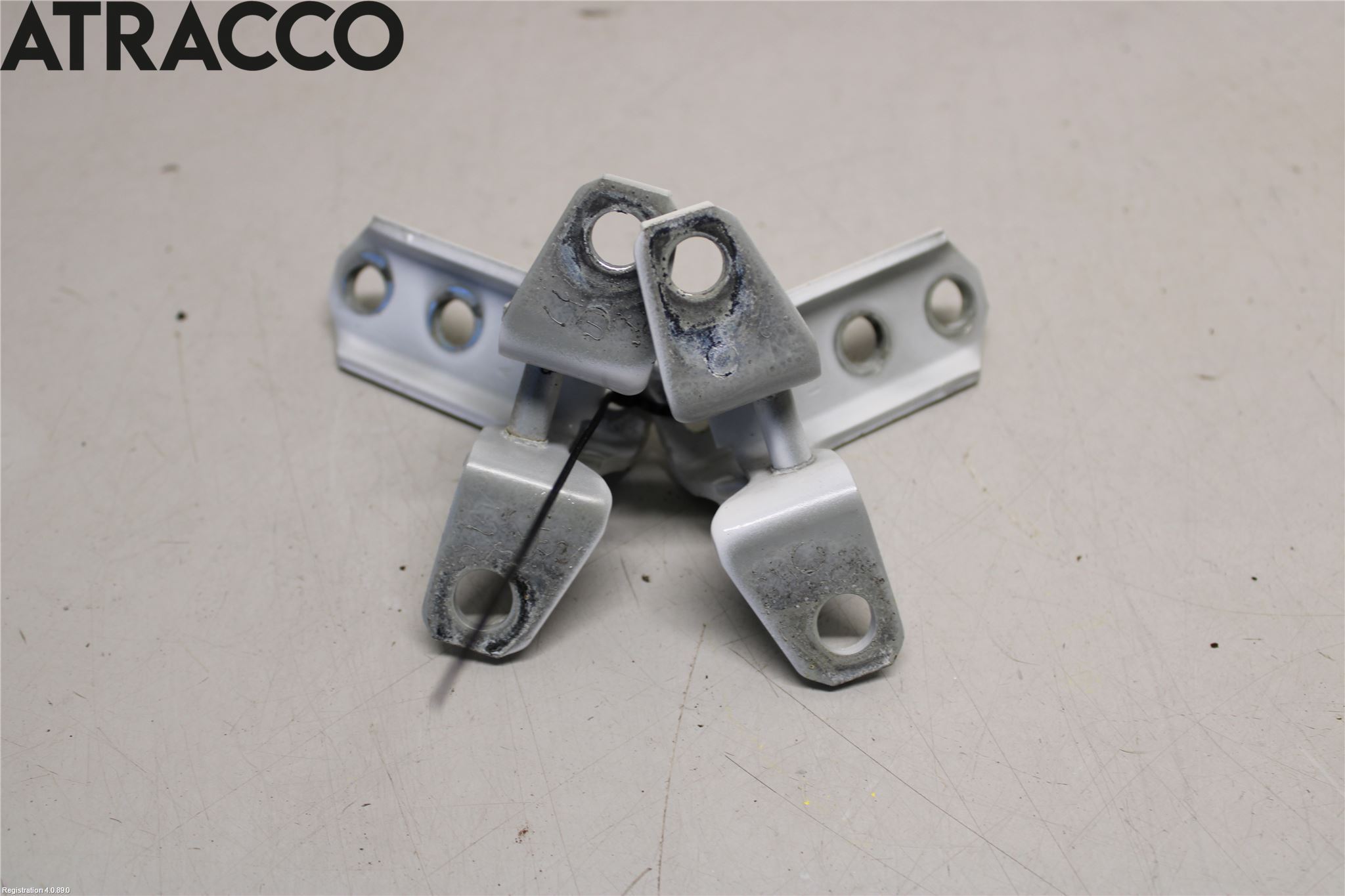 Mitsubishi OUTLANDER 13-21 Dørhengsel