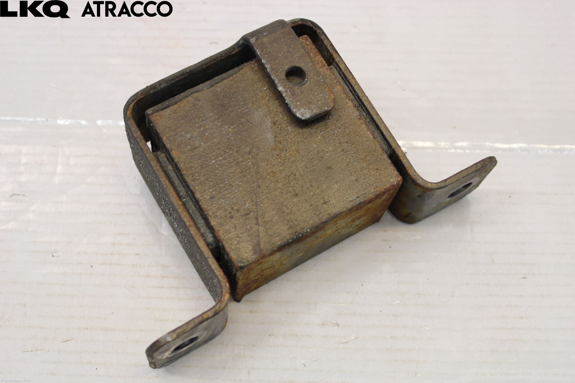 Hyundai IONIQ 5 NE 22- Vibrasjonsdemper