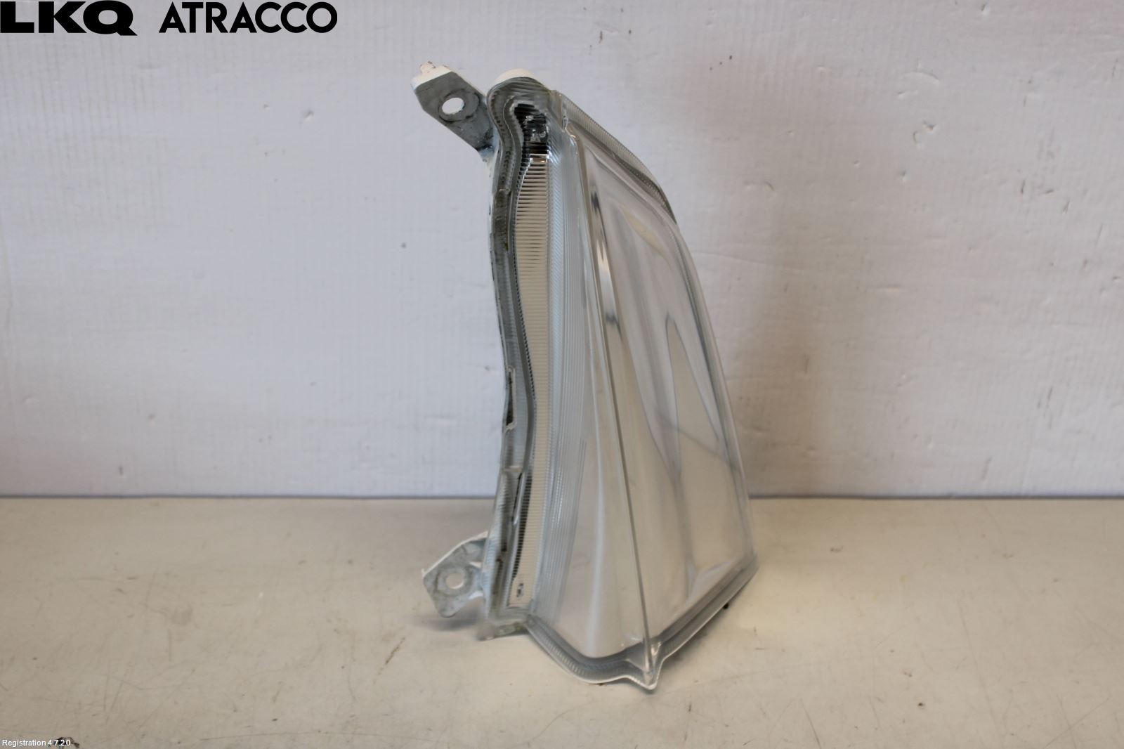 Nissan LEAF 11-17 Frontlykt Venstre