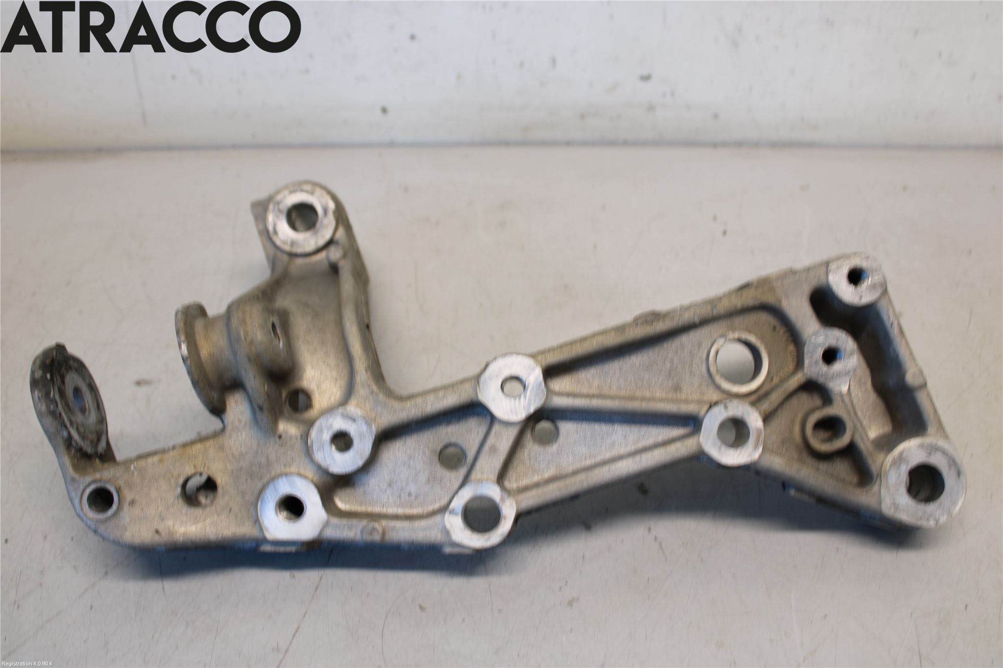 Volkswagen VW GOLF VI 09-13 Forstillingsbjelke(Tvergående)