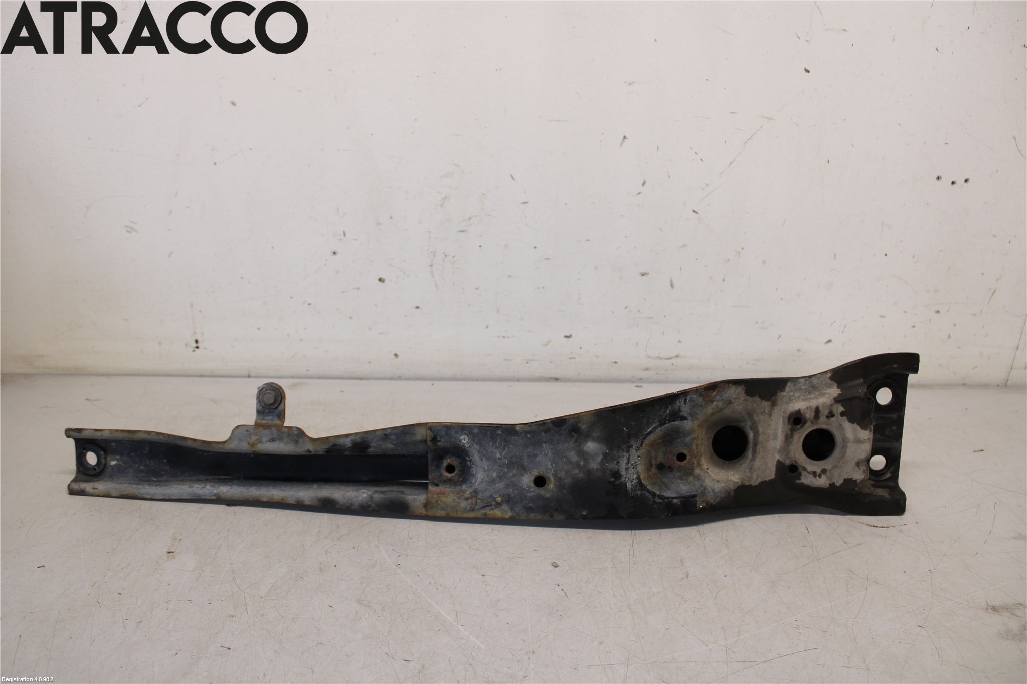 Mitsubishi ASX 10-22 Motorbjelke (Langs Gående )