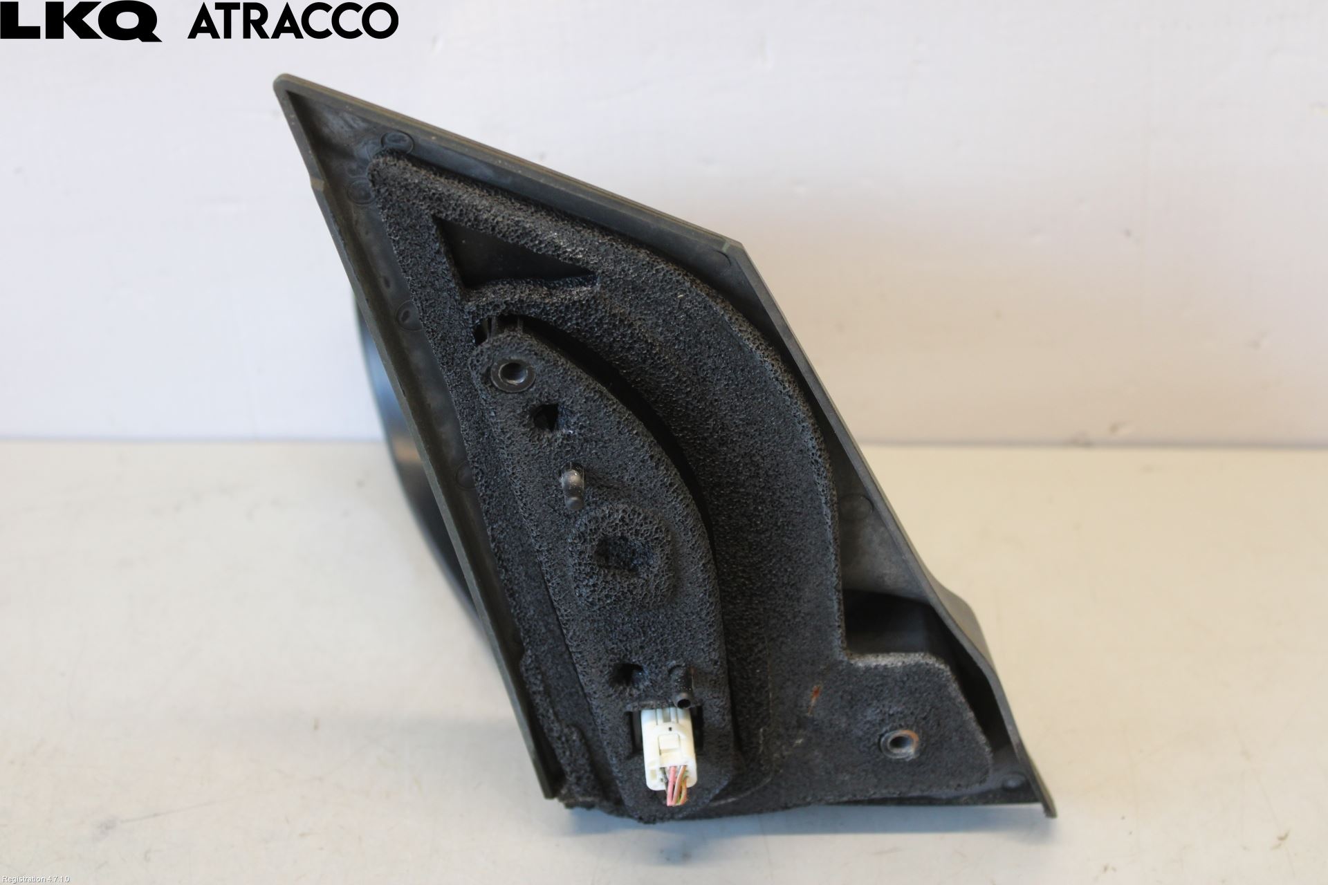 Mazda 2 (DE) 08-15 Speil V M-El Justering