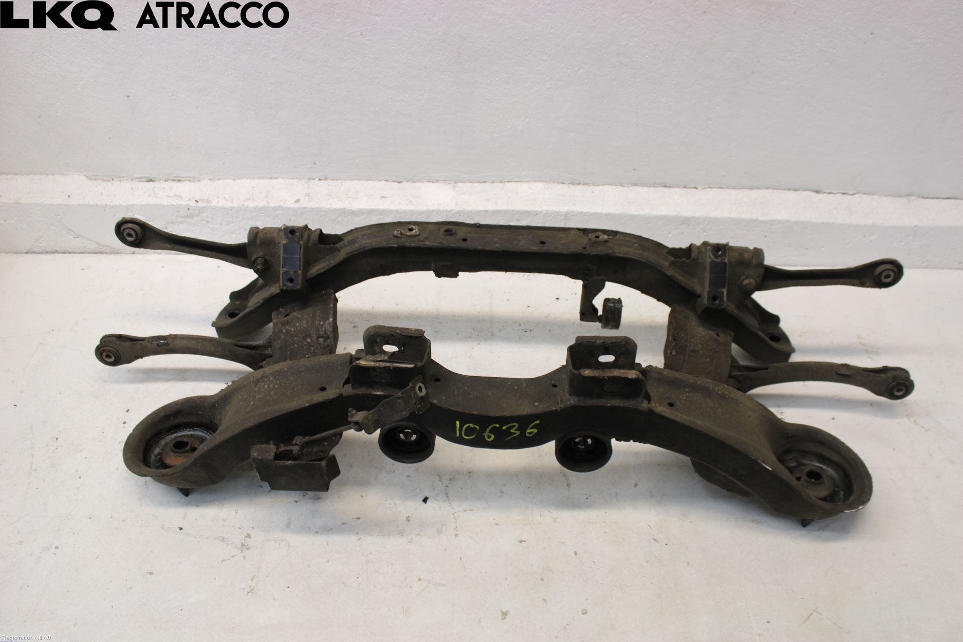 Ford KUGA 08-12 Bakaksel Feste Travers-Ramme