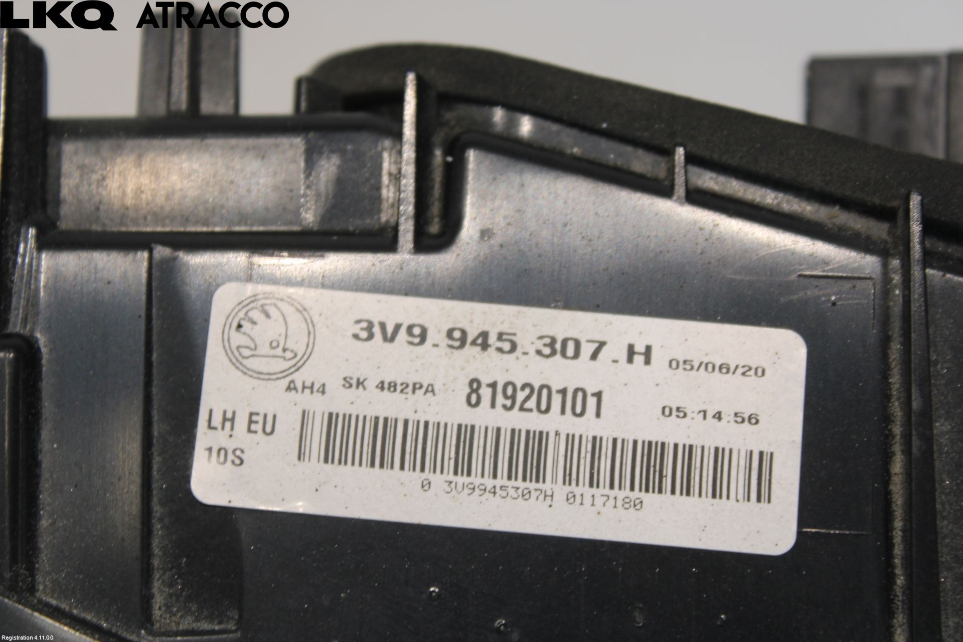 Skoda SUPERB 16-24 Baklykt Venstre  På Luke(Indre