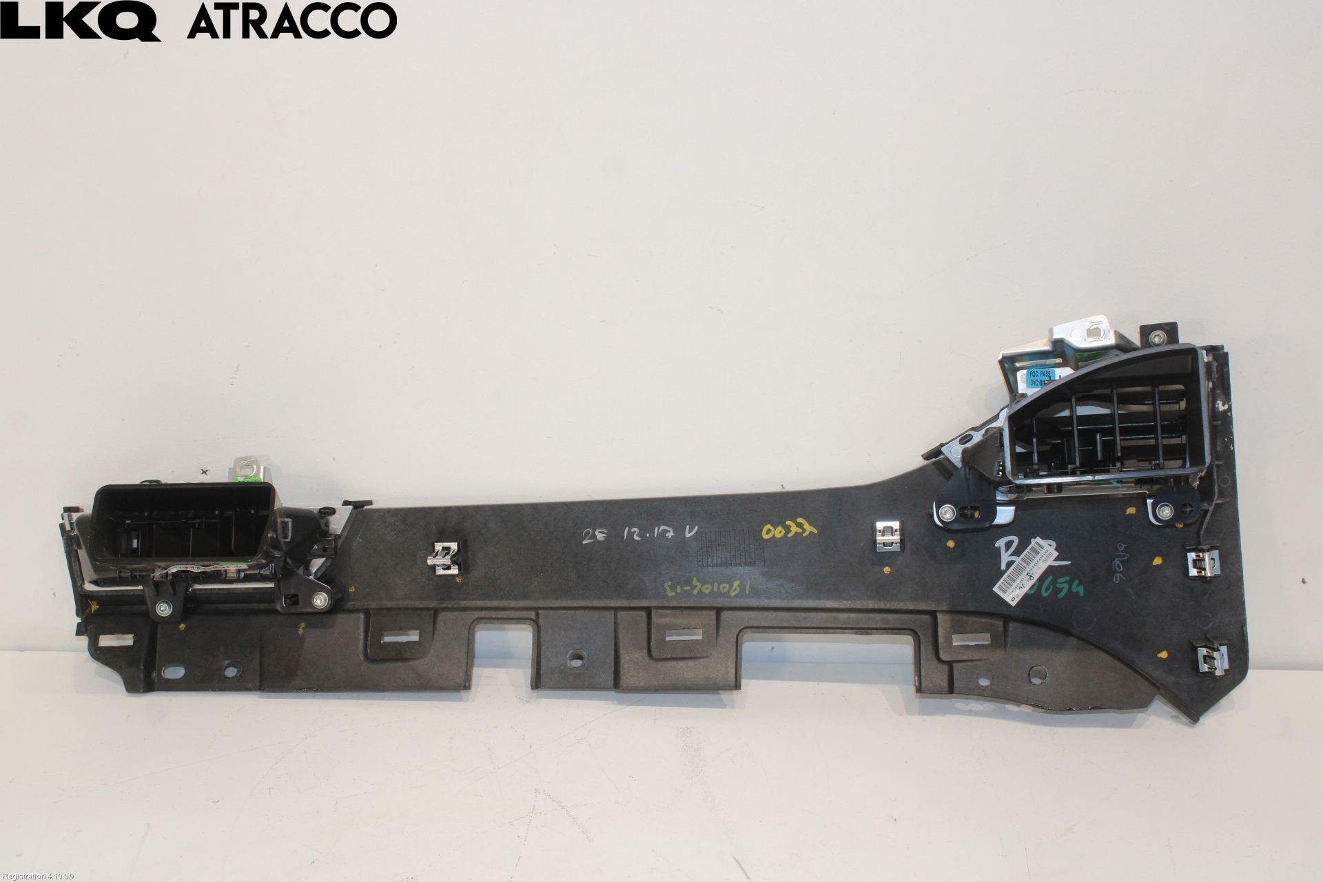 Tesla MODEL S 13- Dashbord Kanal - Dyse