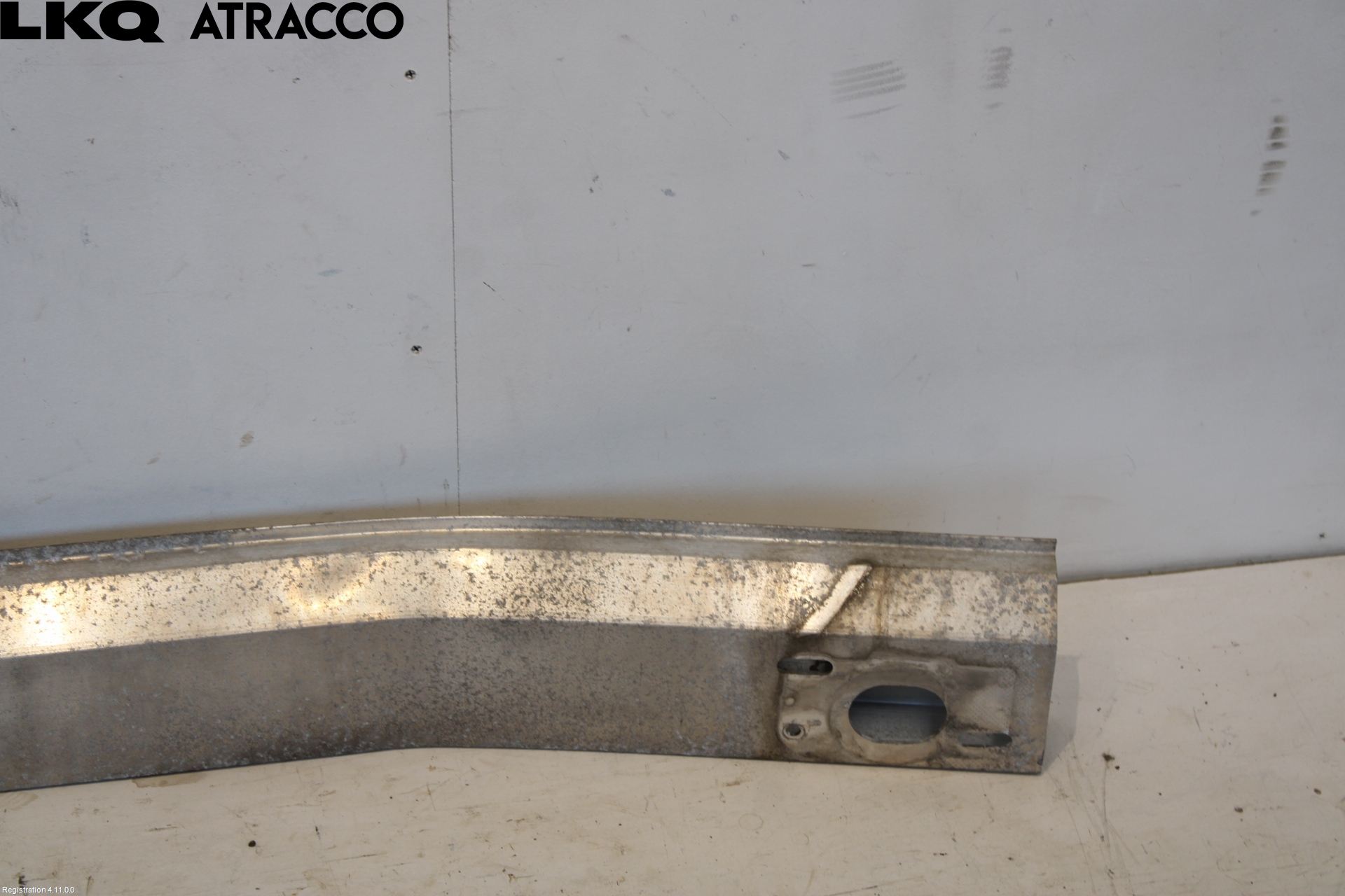 Nissan LEAF 11-17 Støtfanger Foran Bjelke