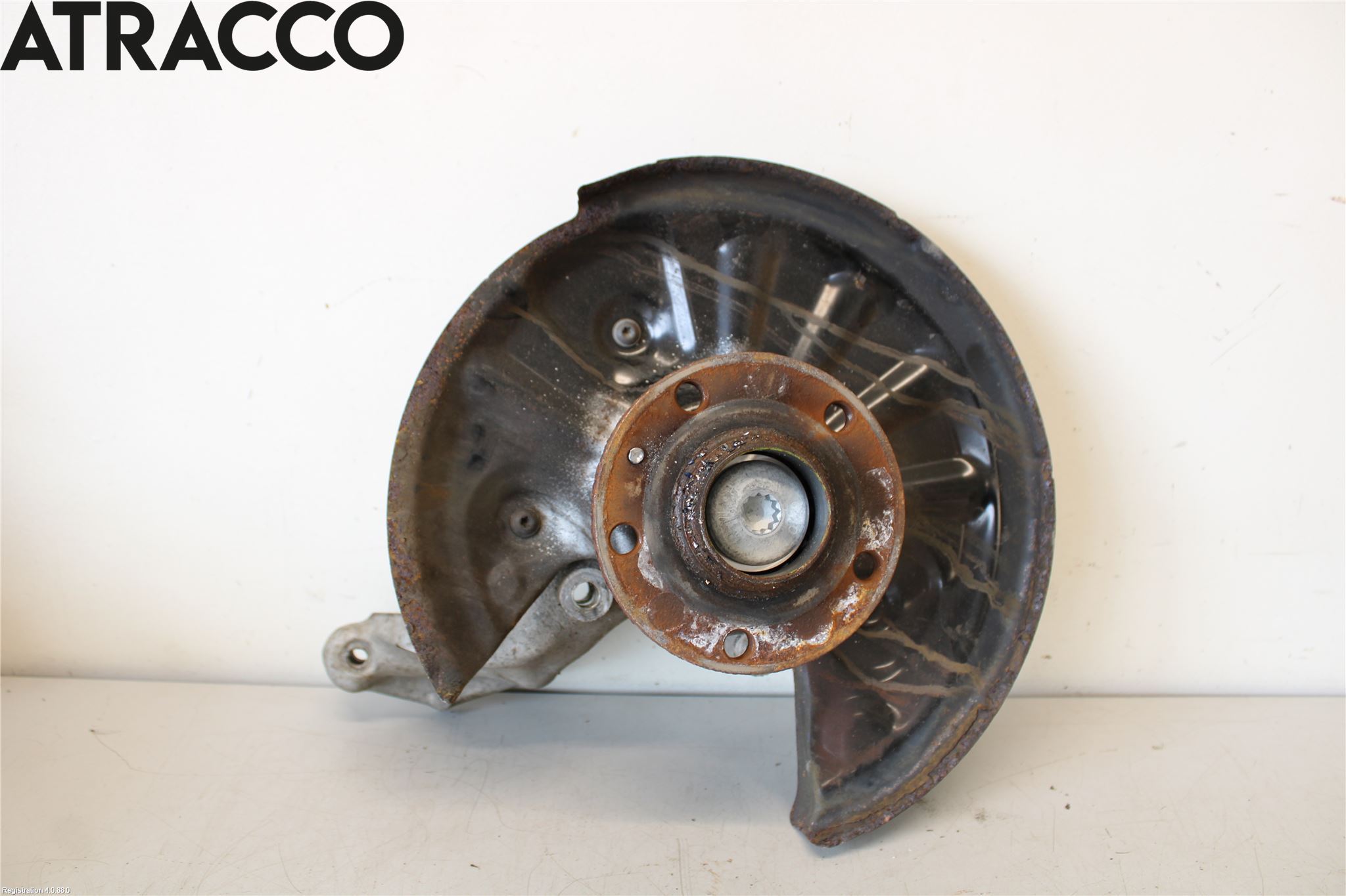 Volkswagen VW PASSAT 15-19 Spindel Hb