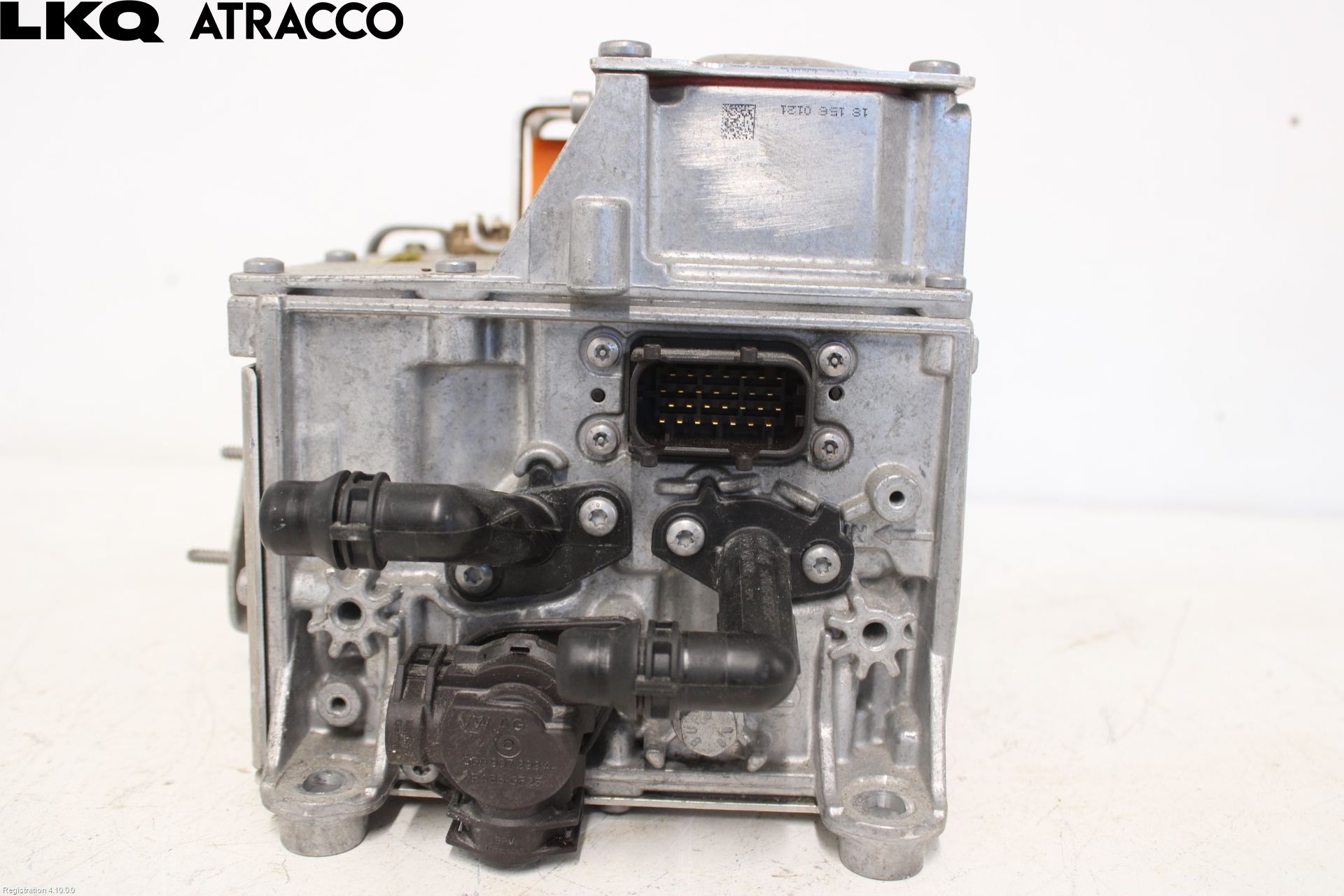Volkswagen VW GOLF / E-GOLF VII 13-20 Inverter 12-)220V