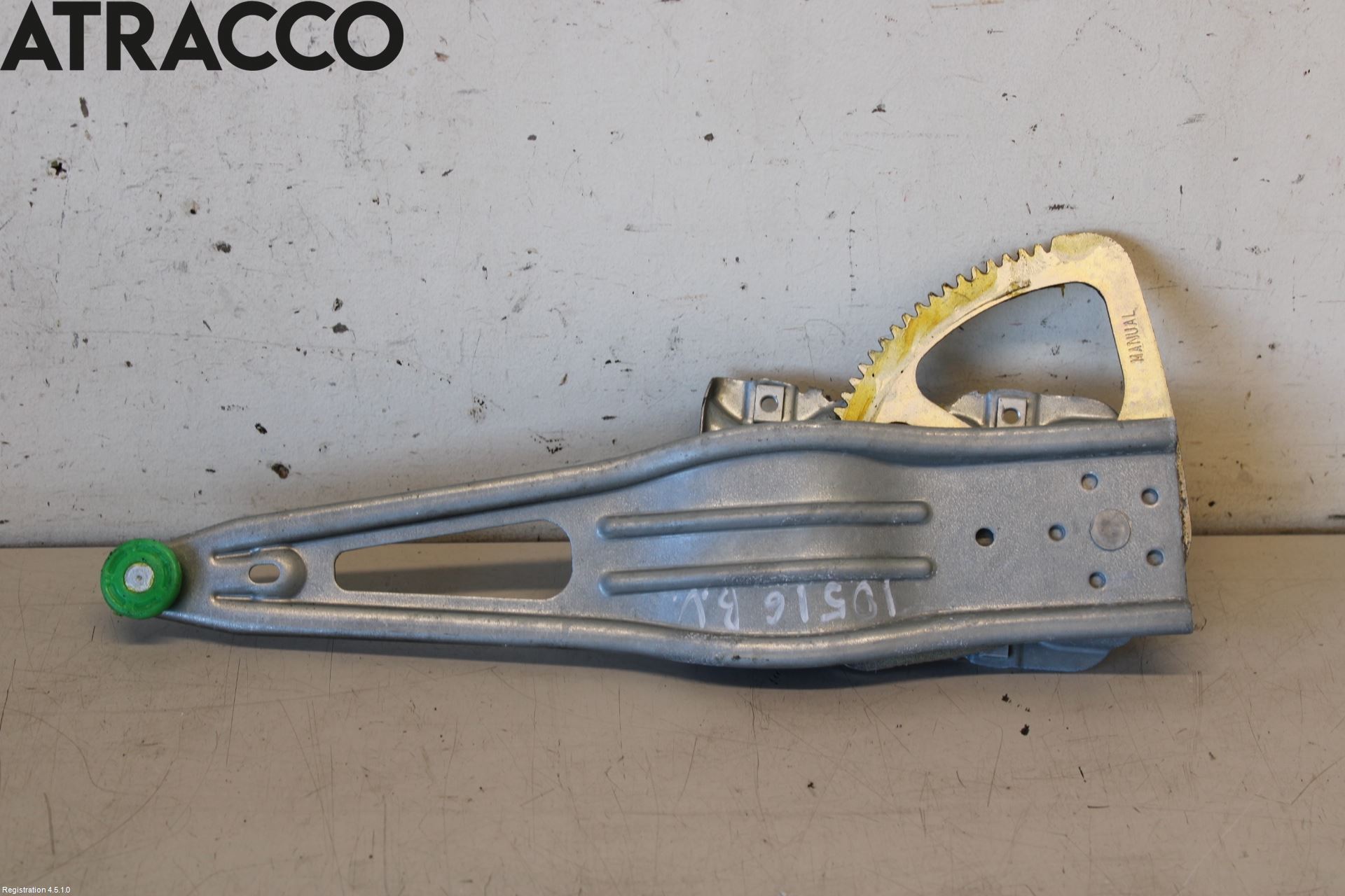 Toyota YARIS XP90 06-11 Vindusheis