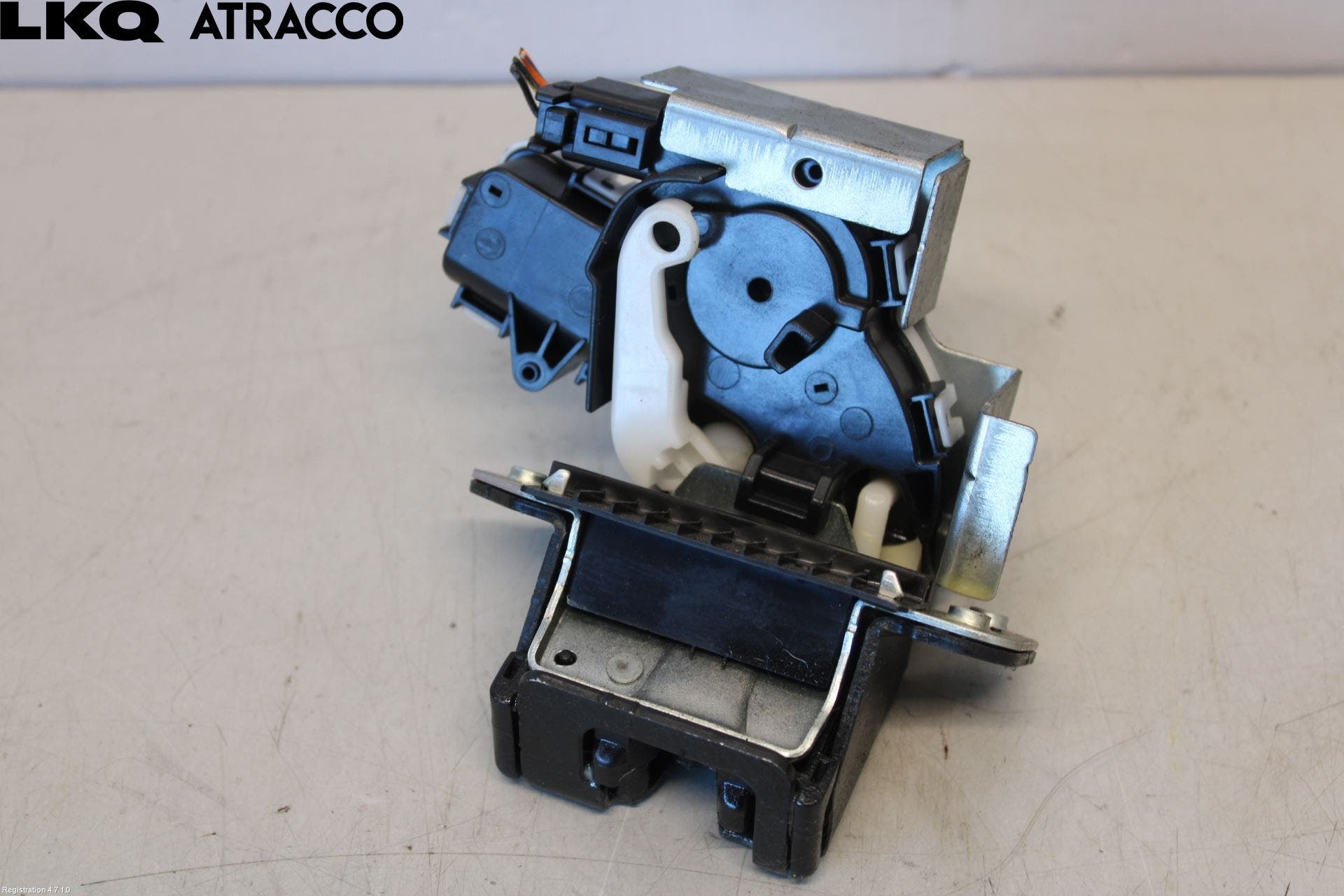 Mazda 2 (DE) 08-15 Bakluke-Lokk Låsekasse