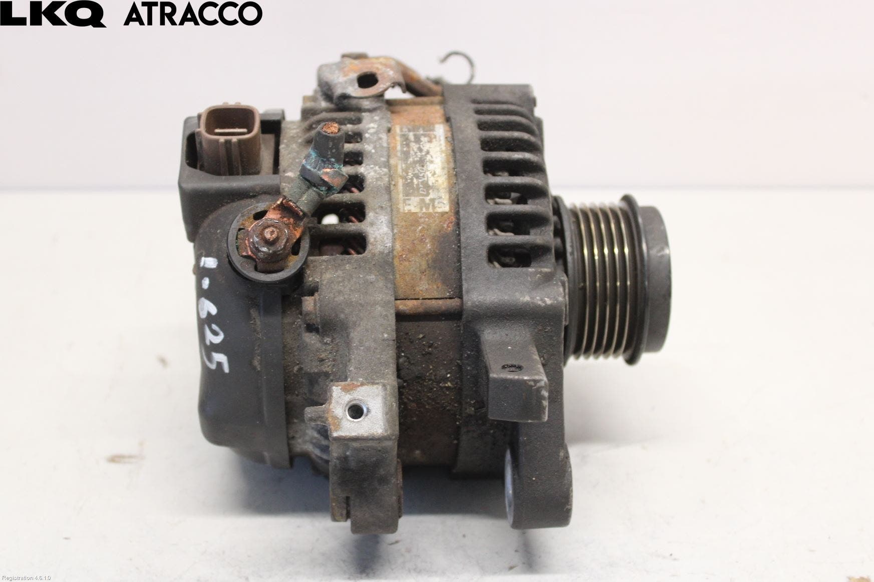 Toyota AURIS 10-12 Dynamo