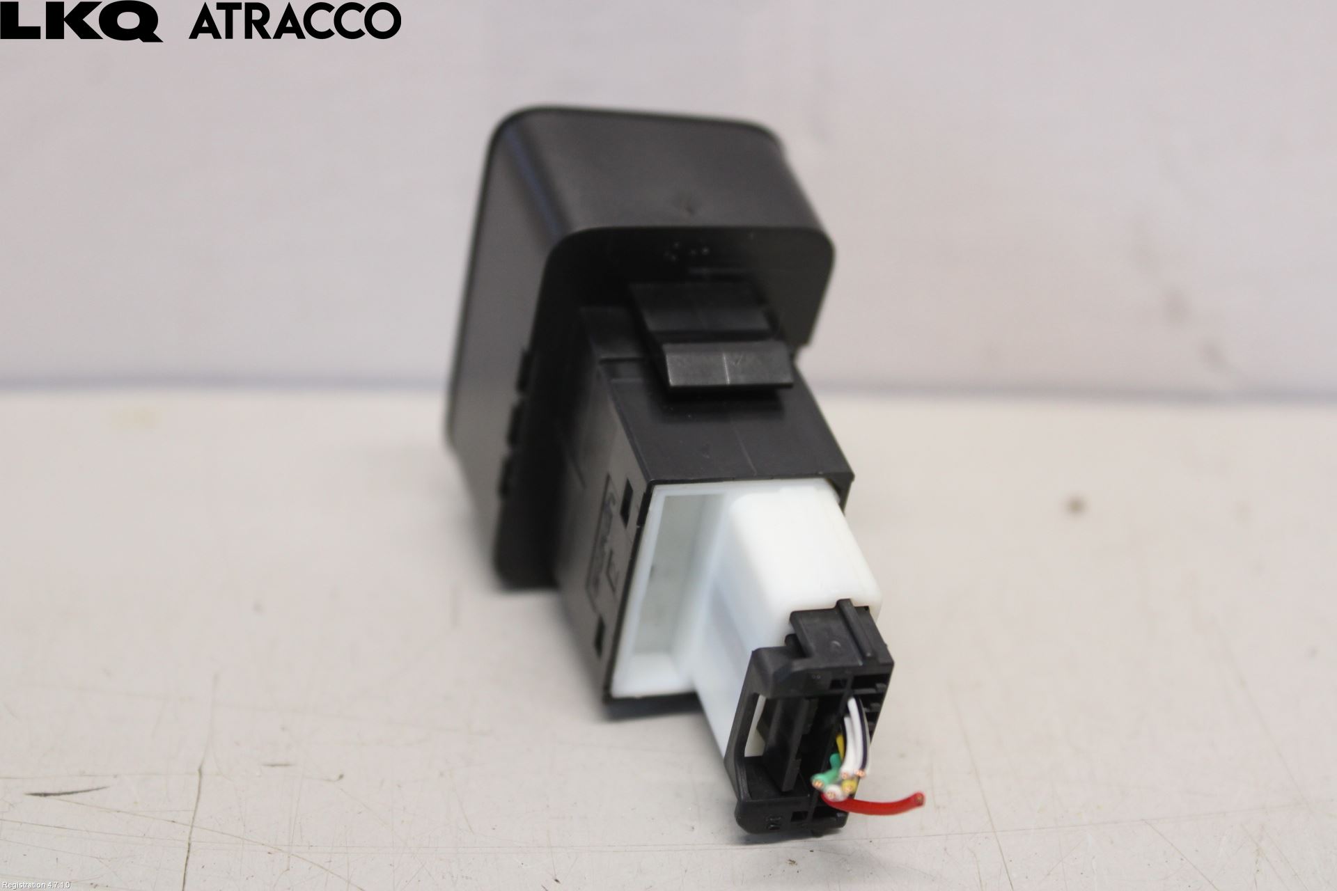 Toyota AURIS 13-19 Bryter Parkeringsbrems