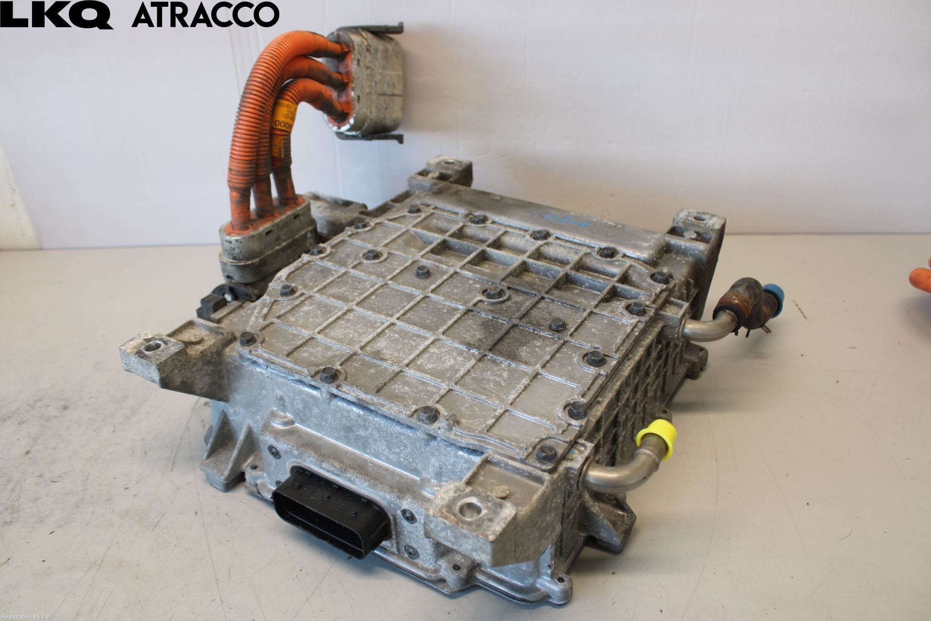 Kia SOUL 09- Inverter 12-)220V