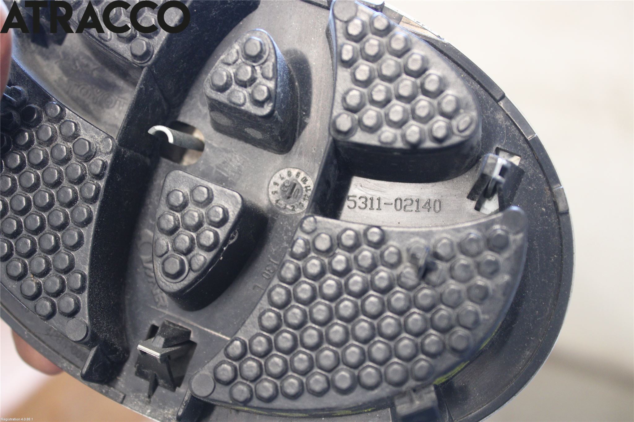 Toyota AURIS 10-12 Emblem