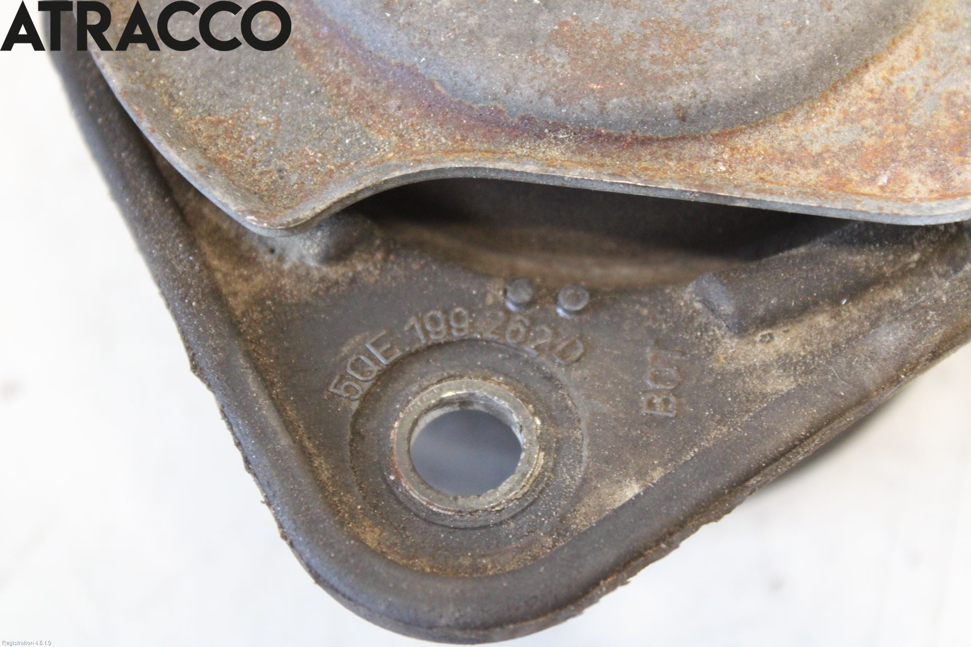 Volkswagen VW GOLF / E-GOLF VII 13-20 Motor Feste Gummi