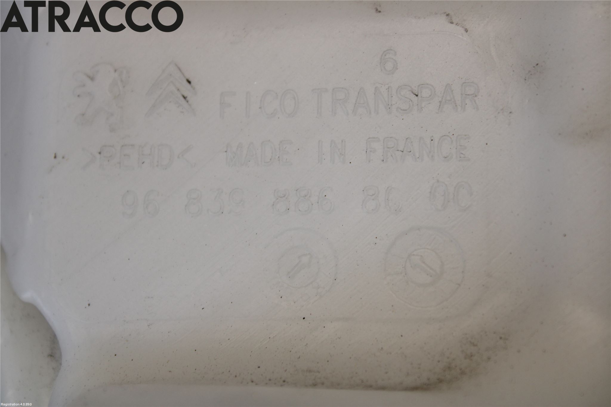 Peugeot 2008 13-20 Spylerbeholder Frontrute