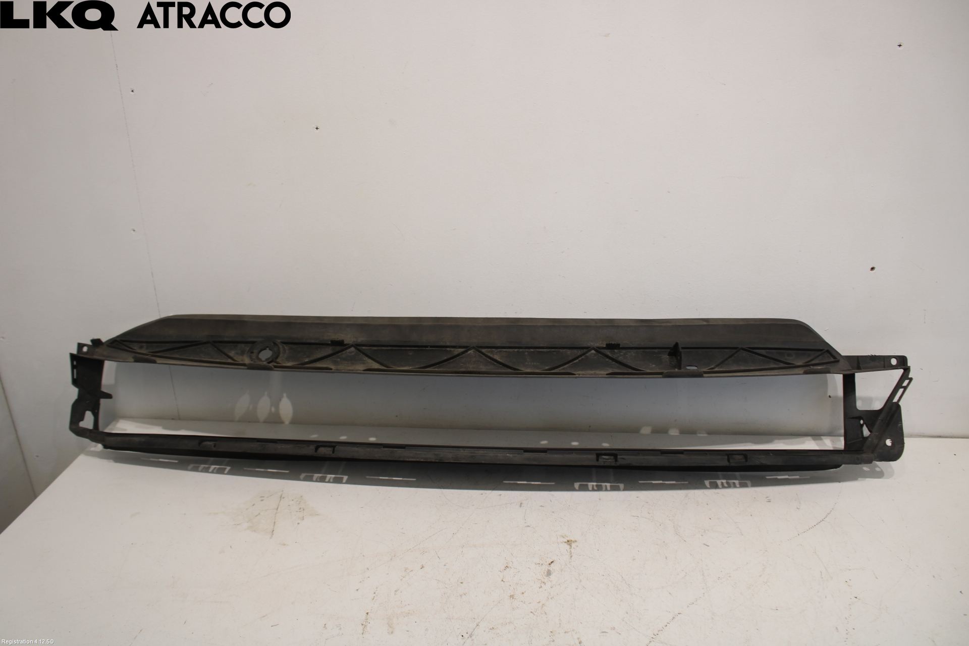 Tesla MODEL S 13- Grilldel Midt