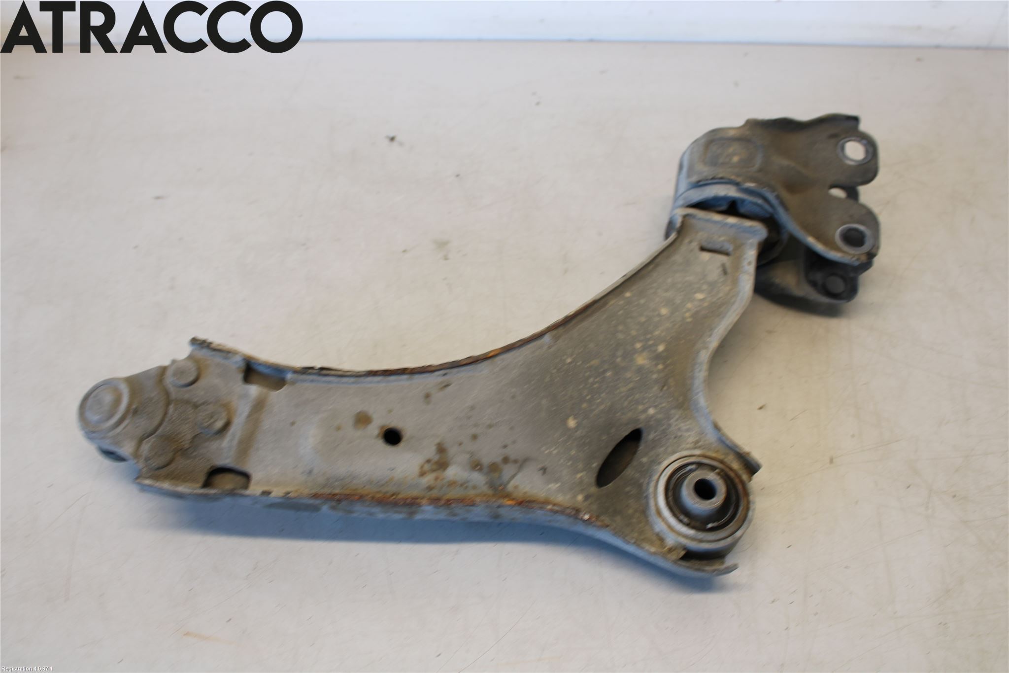 Volvo XC60 09-13 Bærearm Foran Venstre Nedre