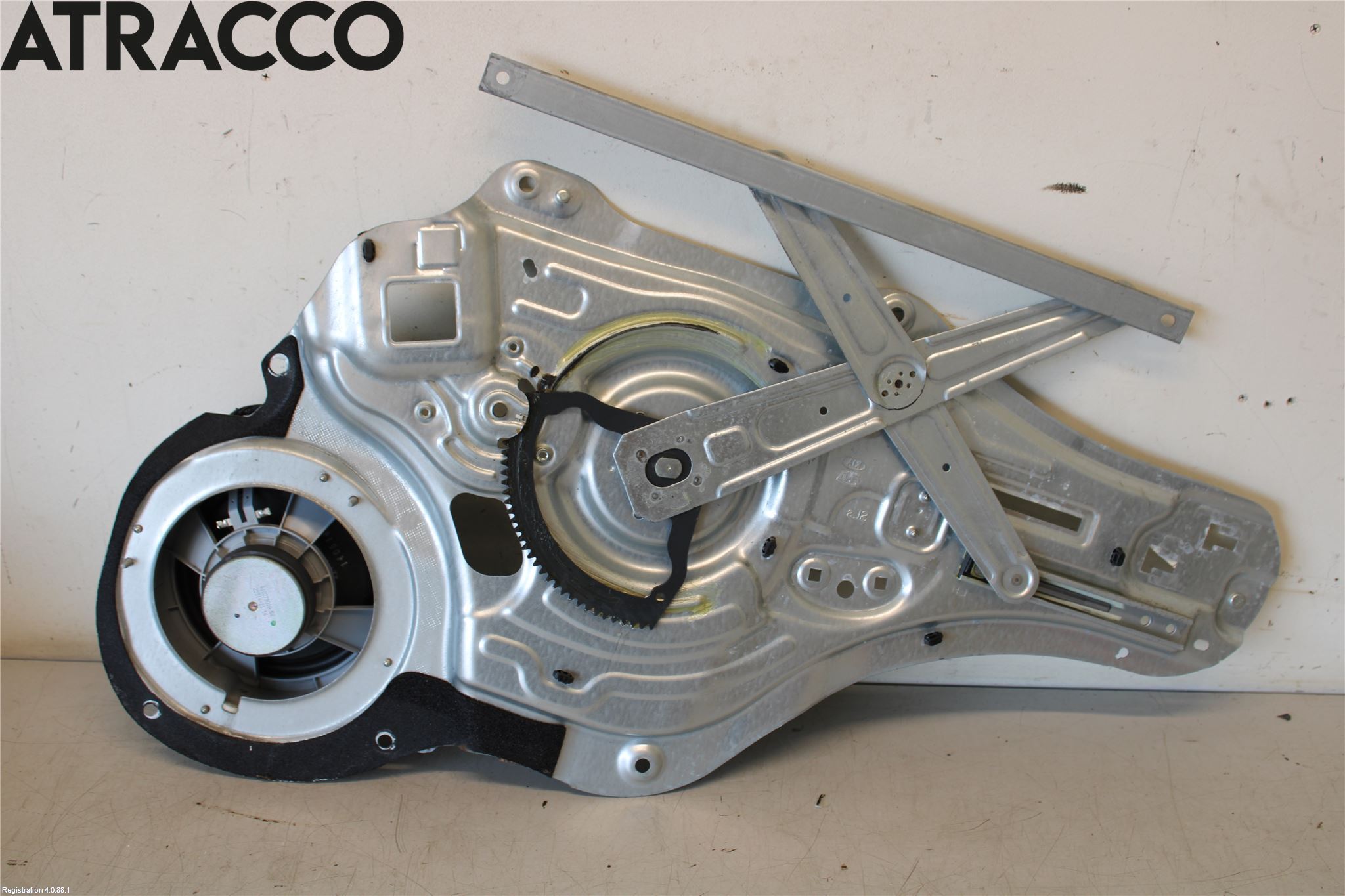 Kia SPORTAGE (SL) 11-15 Vindusheis