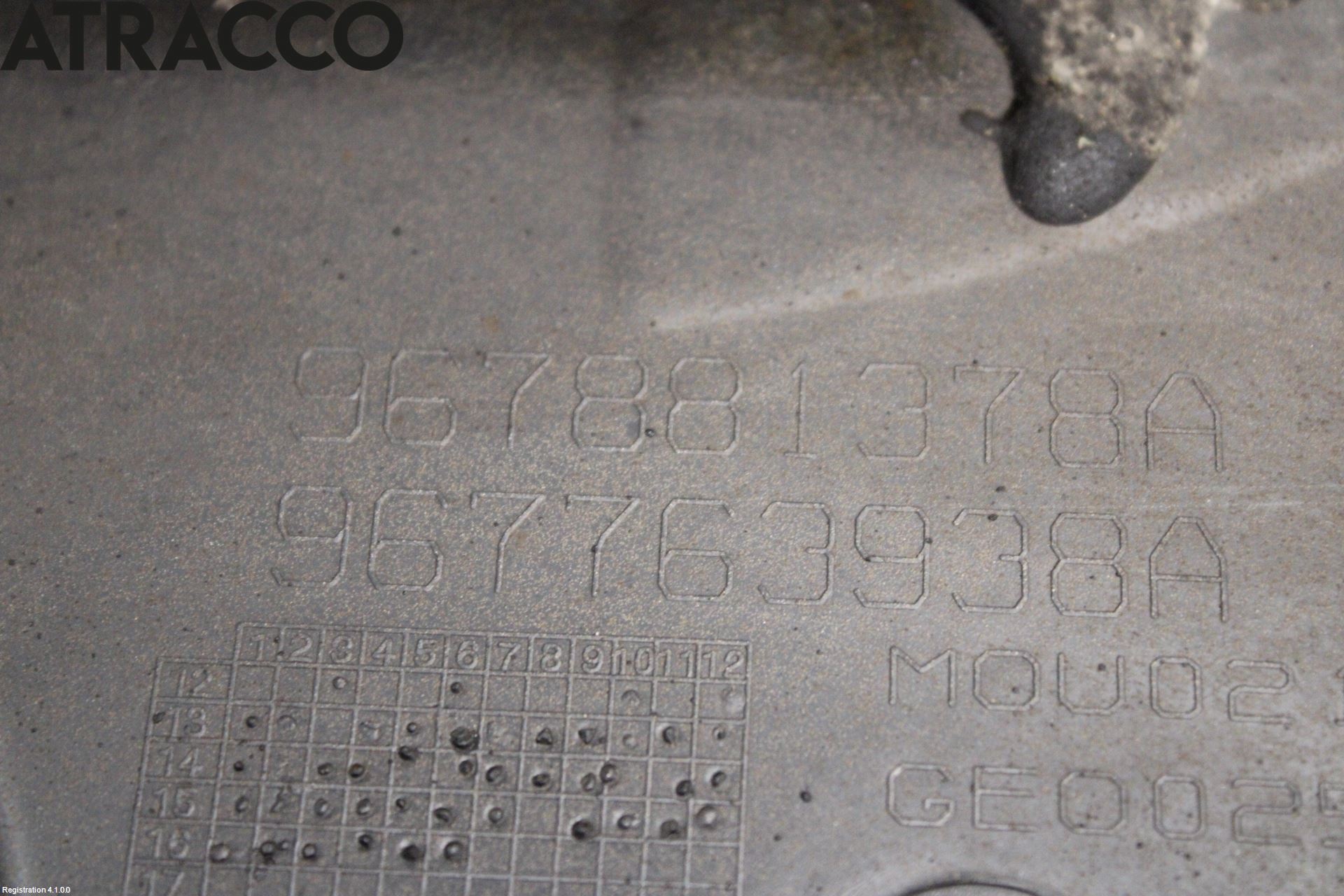 Peugeot 2008 13-20 Skjerm Indre