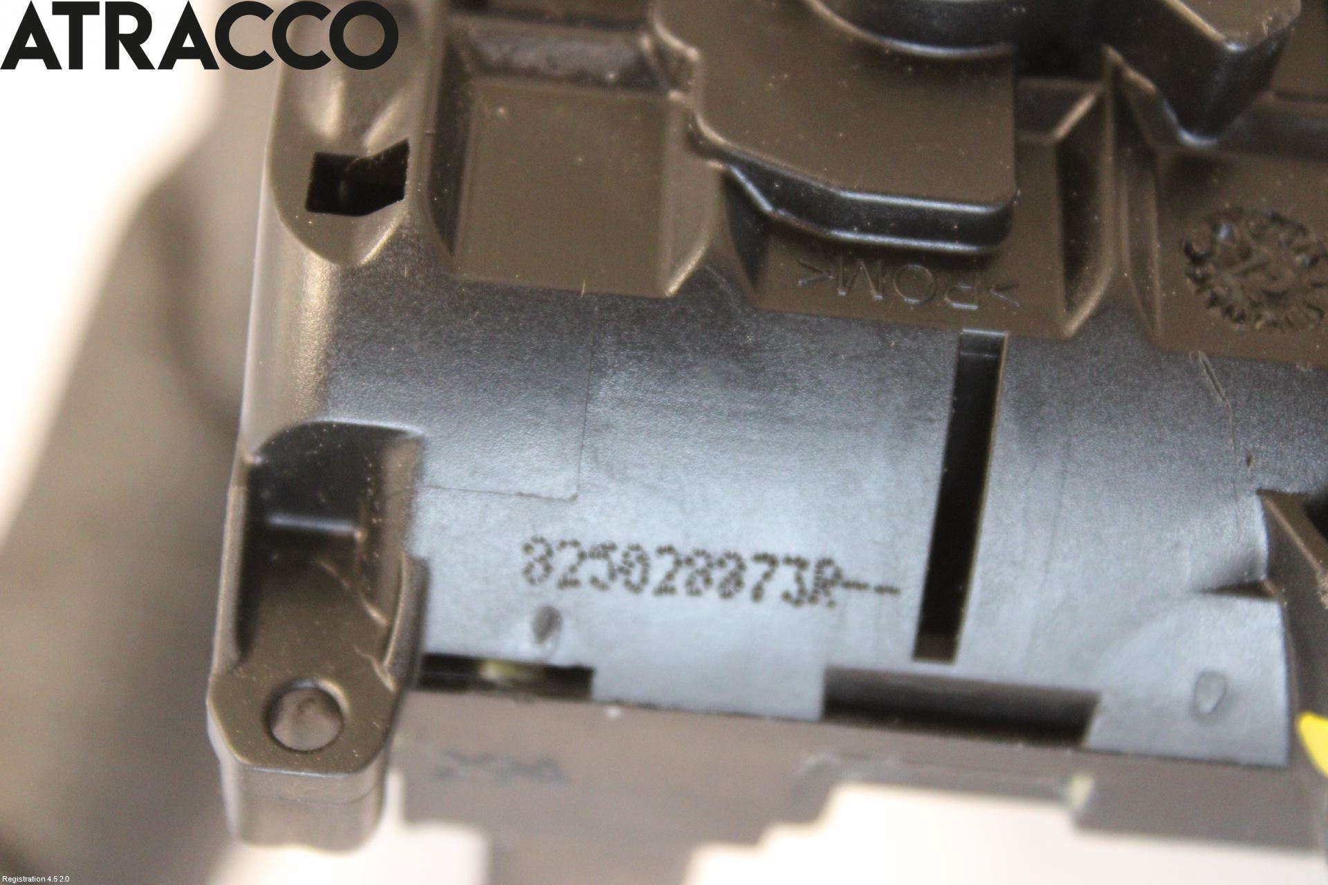 Renault MEGANE III 09-15 Dørlås - Låsekasse