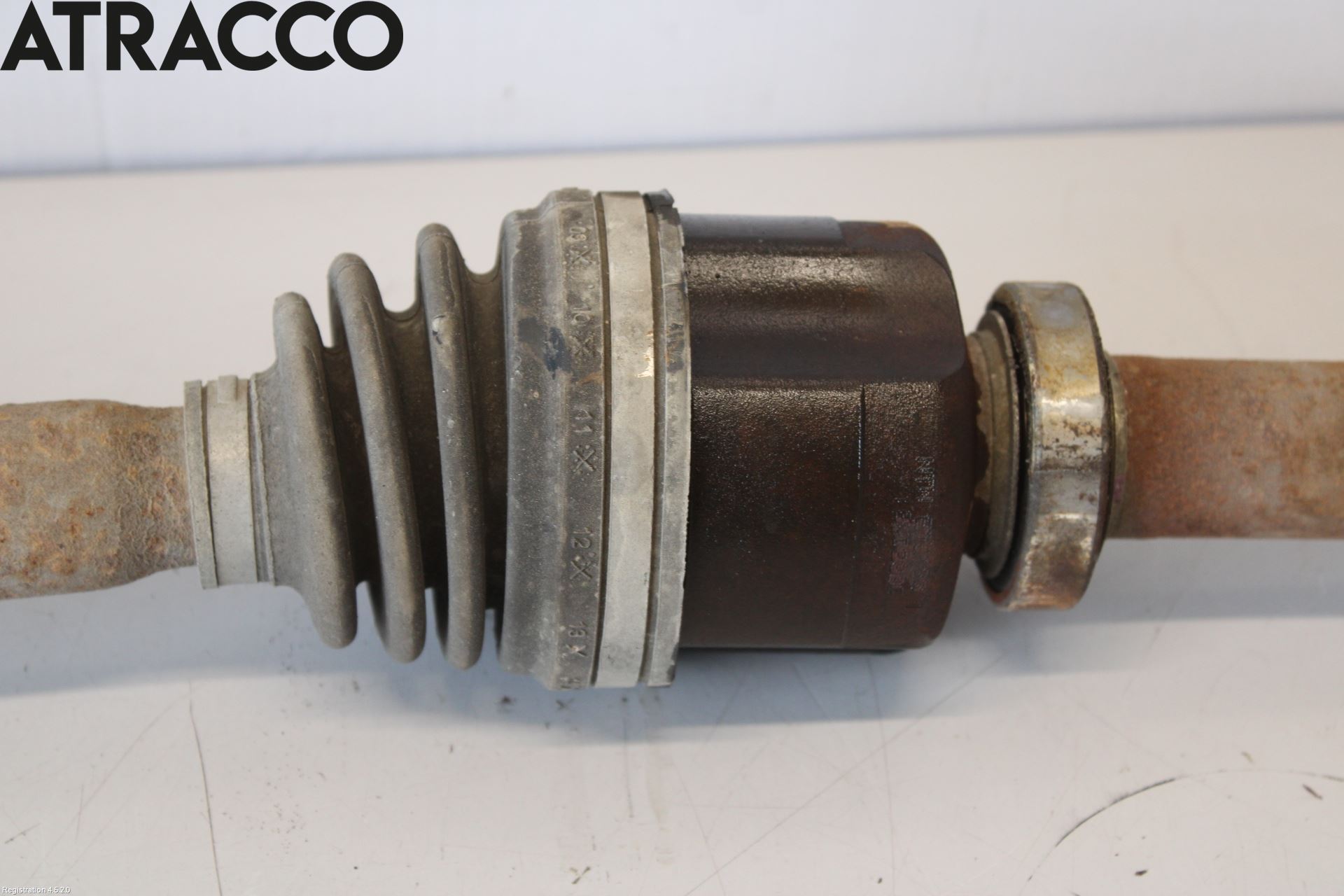 Renault MEGANE III 09-15 Drivaksel Foran Kompl Høyre