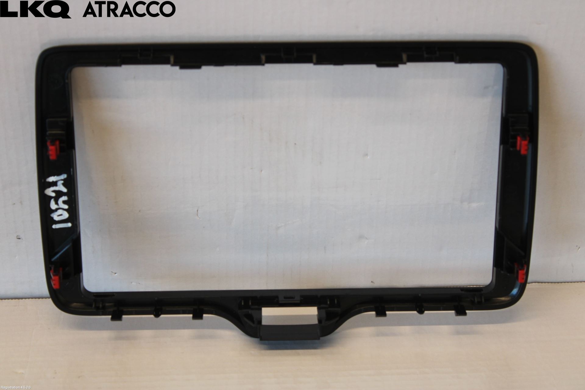 Toyota YARIS CROSS XP21 21- Innr Radio Ramme