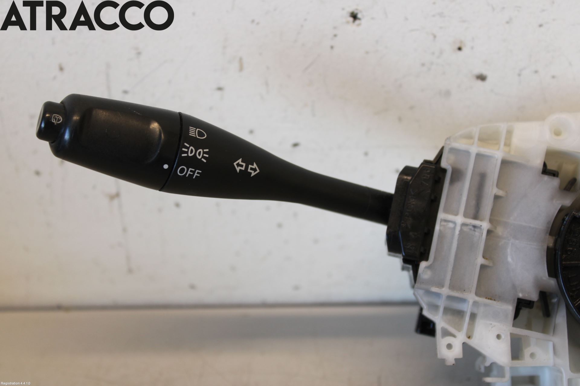 Mitsubishi GRANDIS Bryter Ratt Kombi H Og V