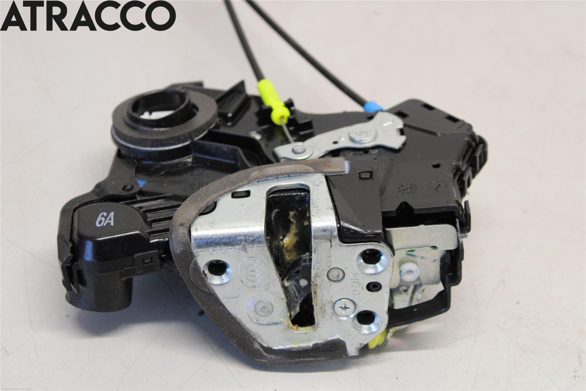 Toyota AURIS 13-19 Dørlås - Låsekasse