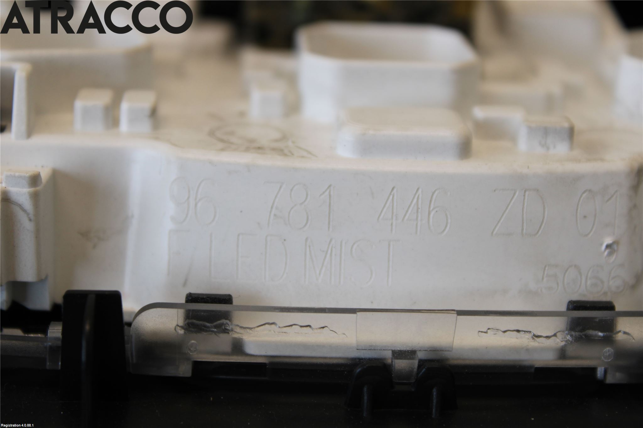 Peugeot 308 14-21 Innr Taklys