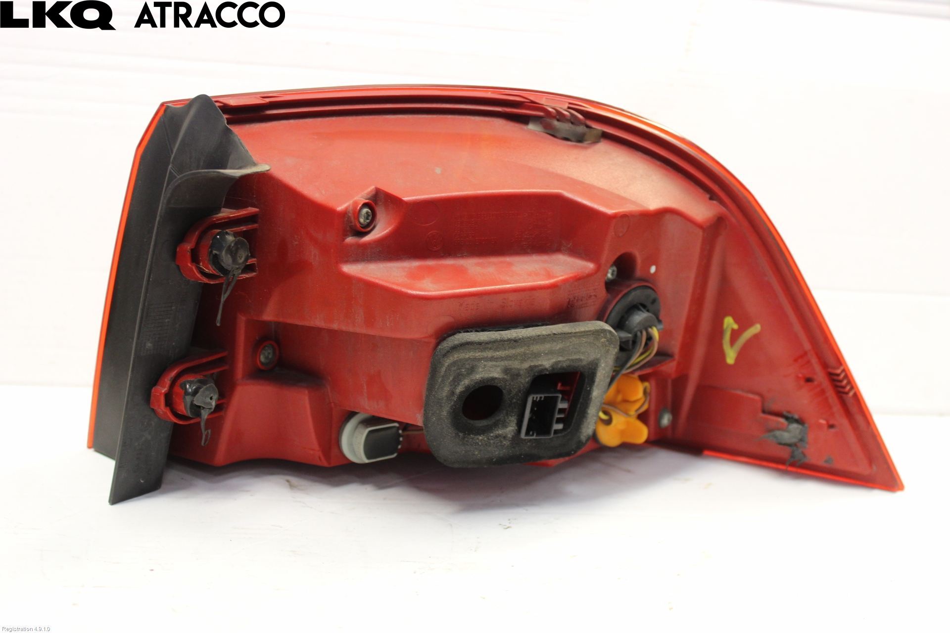 Volkswagen VW PASSAT 11-14 Baklykt Venstre