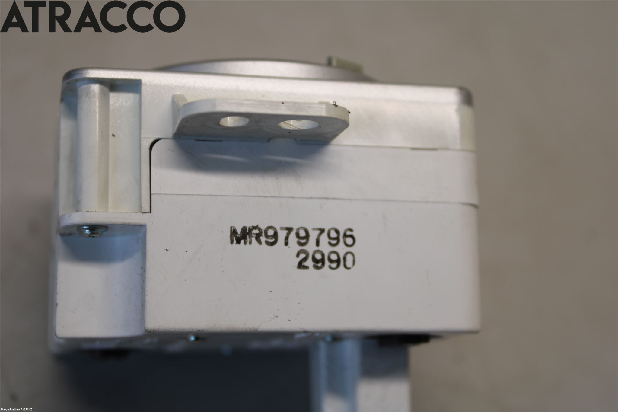 Mitsubishi OUTLANDER 01-07 Instr Klokke