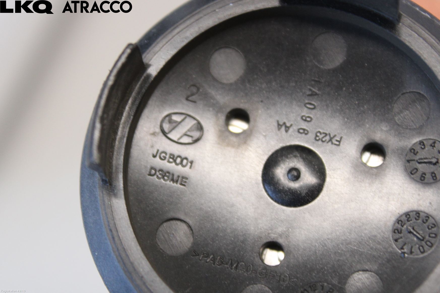 Jaguar XE (X760) 15-24 Hjulkapsel