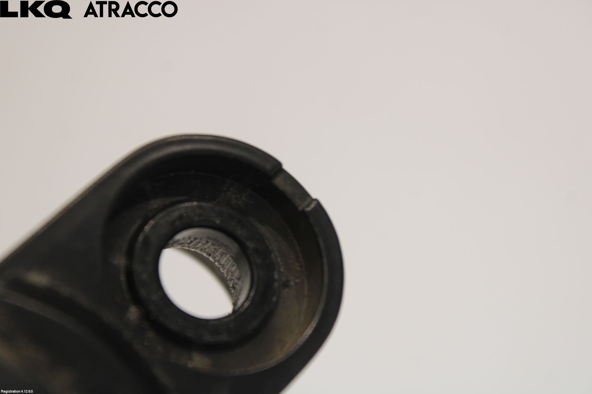 Nissan LEAF 18- Viskerarm-Armer Frontrute