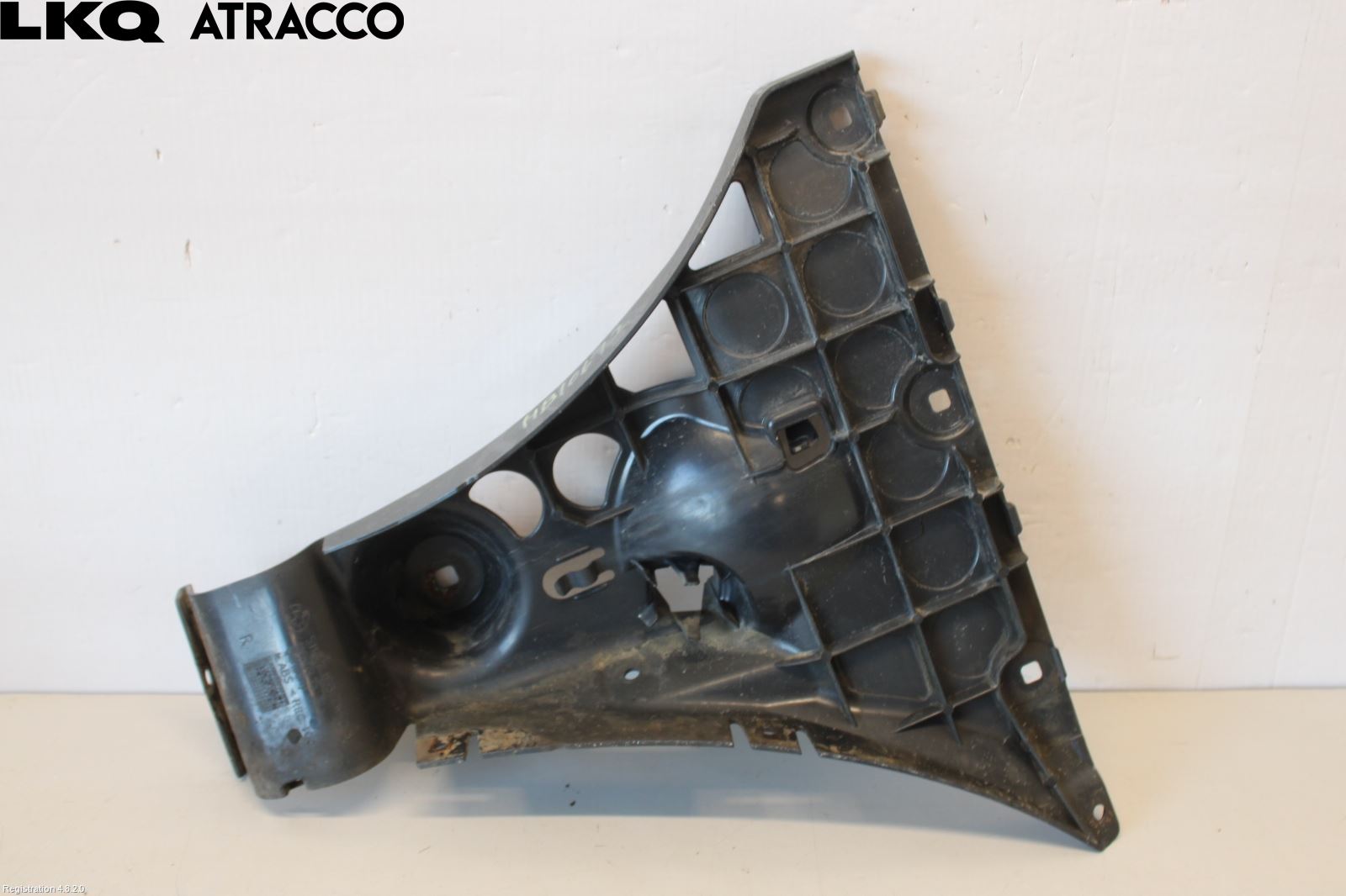 BMW 5 E60/61 Sed/Tou 02-10 Støtfangerfeste Bak Høyre