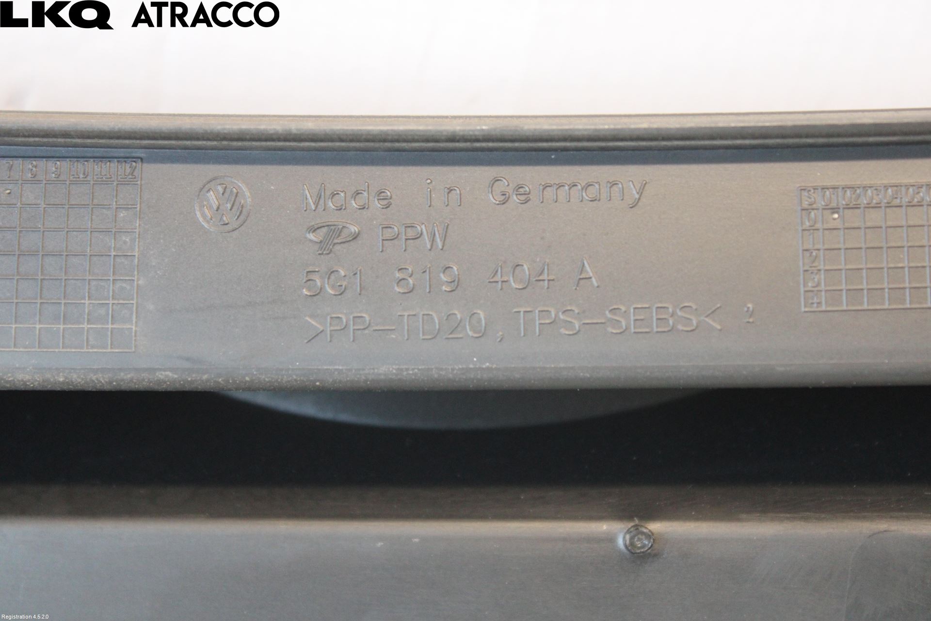 Volkswagen VW GOLF / E-GOLF VII 13-20 Visker Deksel-Grill-Under Frr