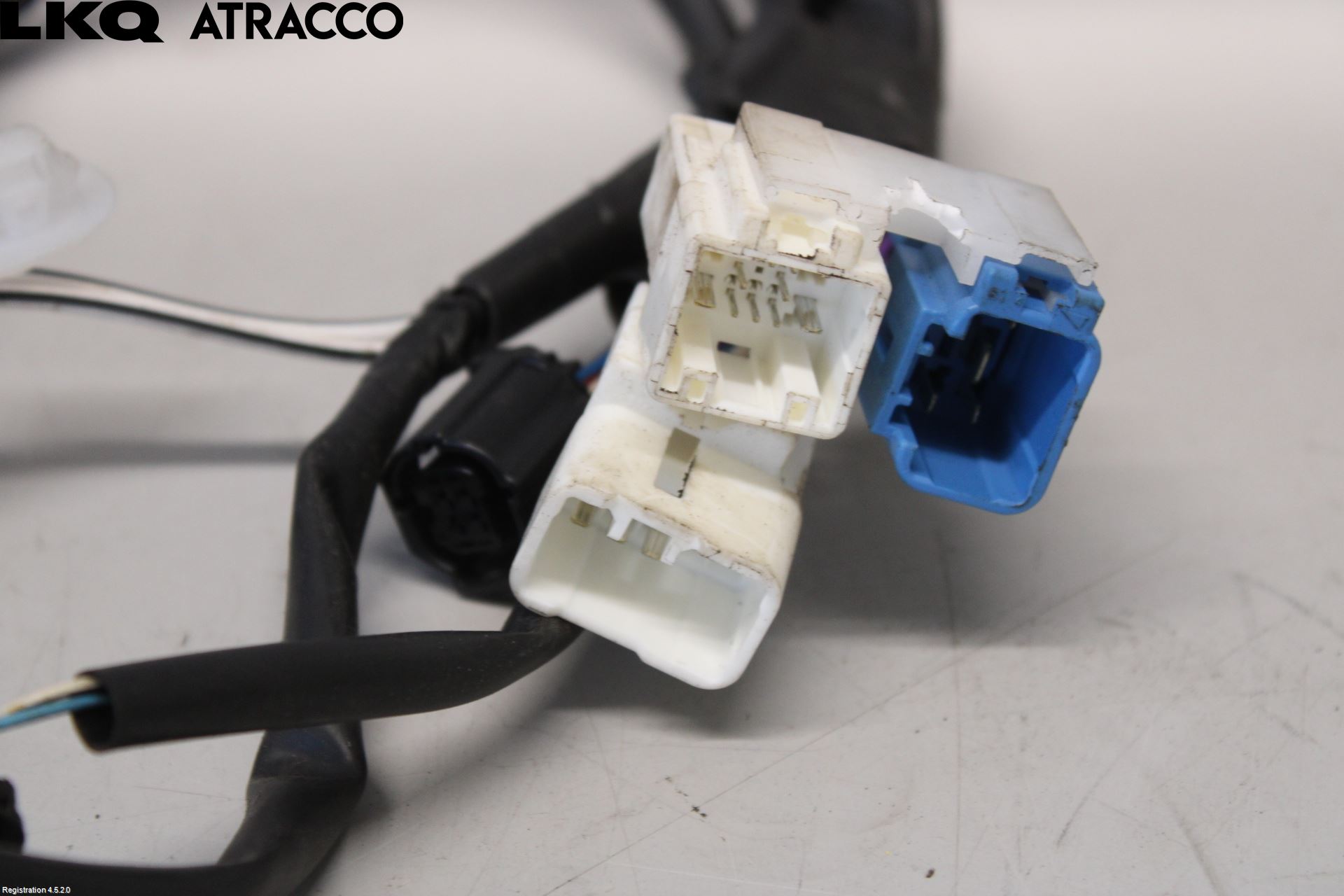 Toyota AVENSIS 09-15 Ledningsnett