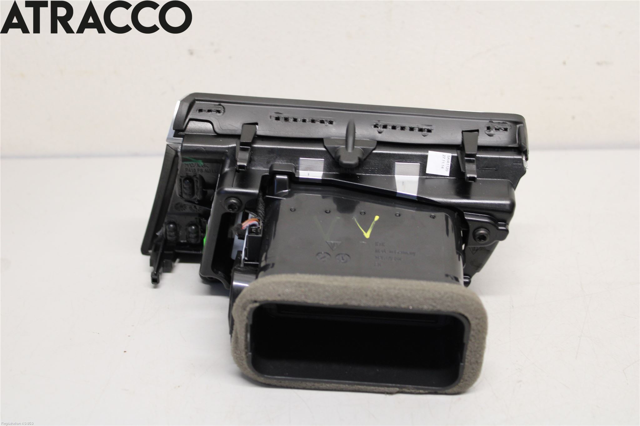 Porsche MACAN/EV 14- Dashbord Kanal - Dyse