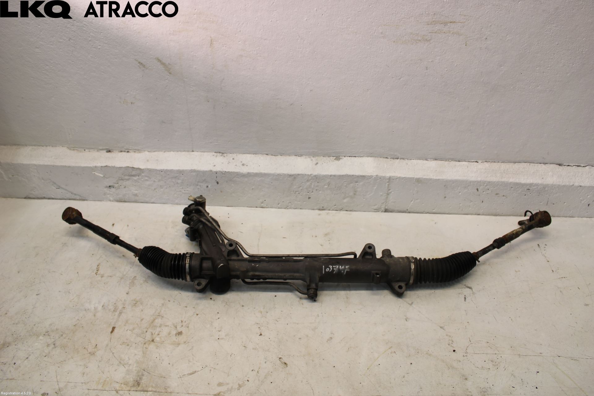 BMW 5 E60/61 Sed/Tou 02-10 Servo Snekke - Tannstang