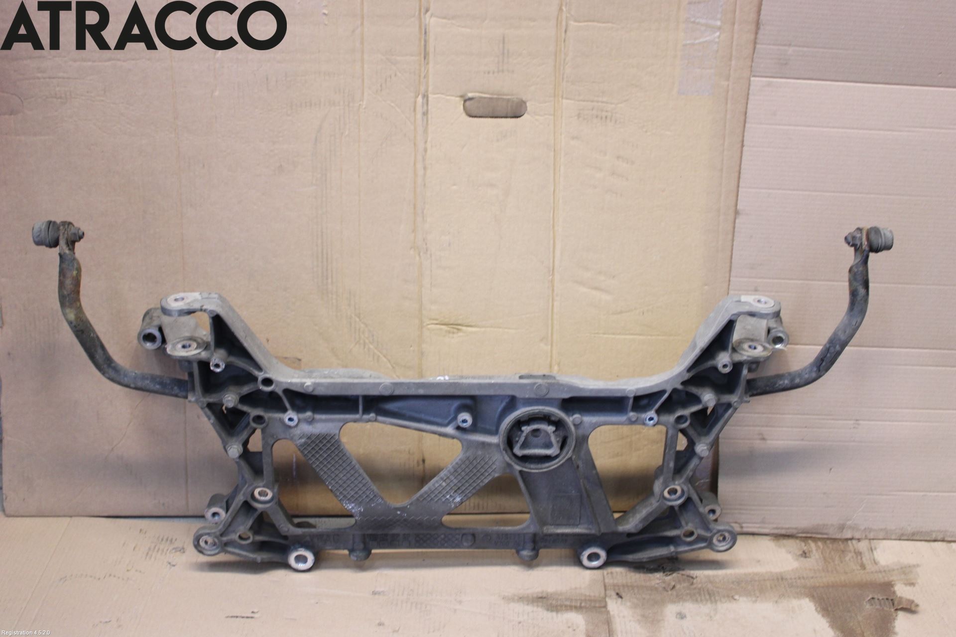 Volkswagen VW PASSAT 15-19 Forstillingsbjelke(Tvergående)