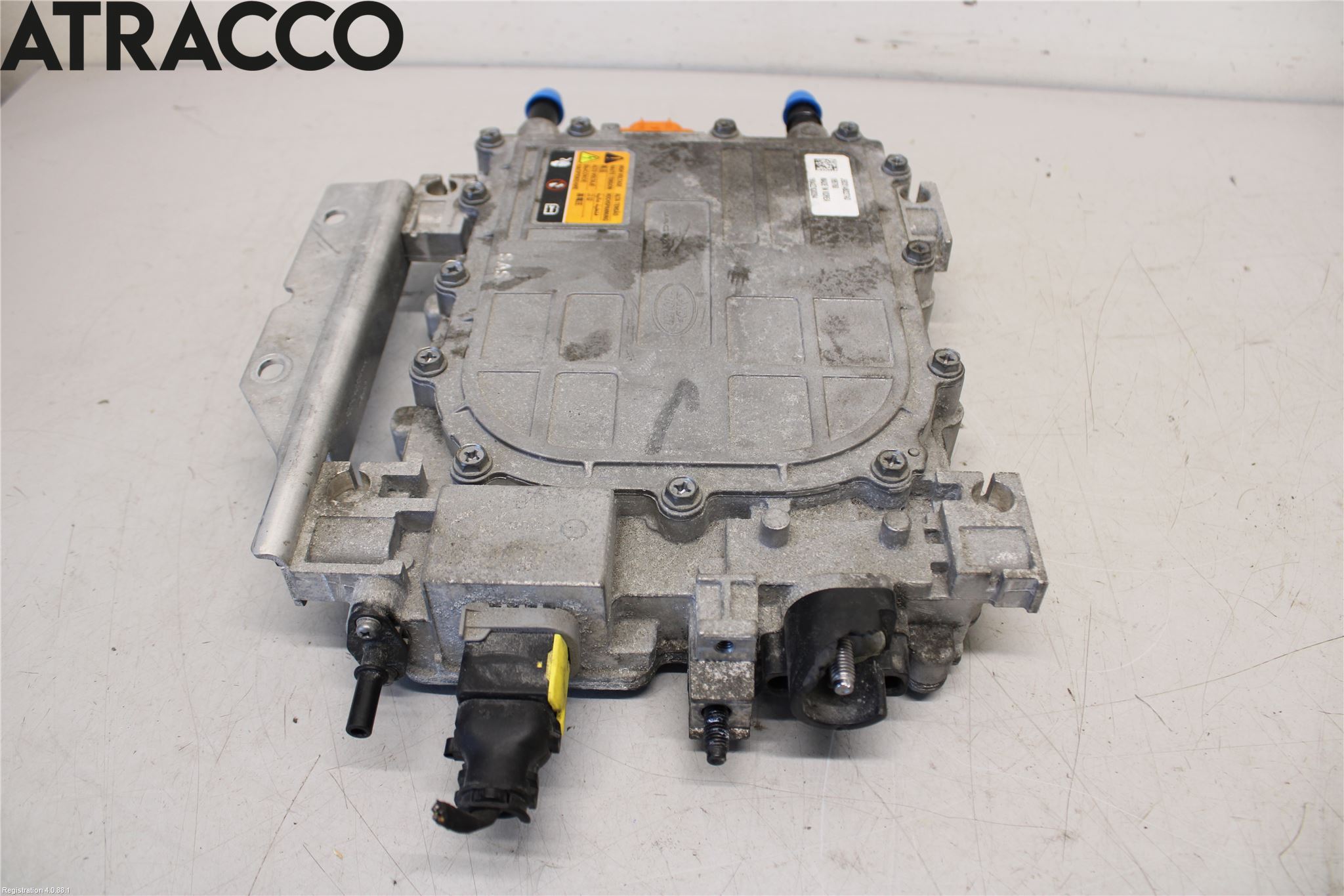 Jaguar I-PACE 18- Hybridconverter