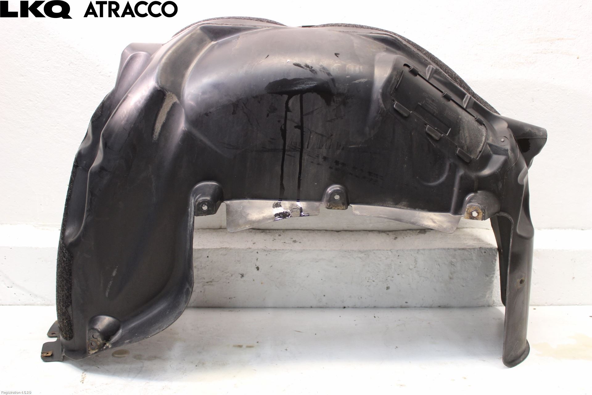 BMW 5 E60/61 Sed/Tou 02-10 Skjerm Indre