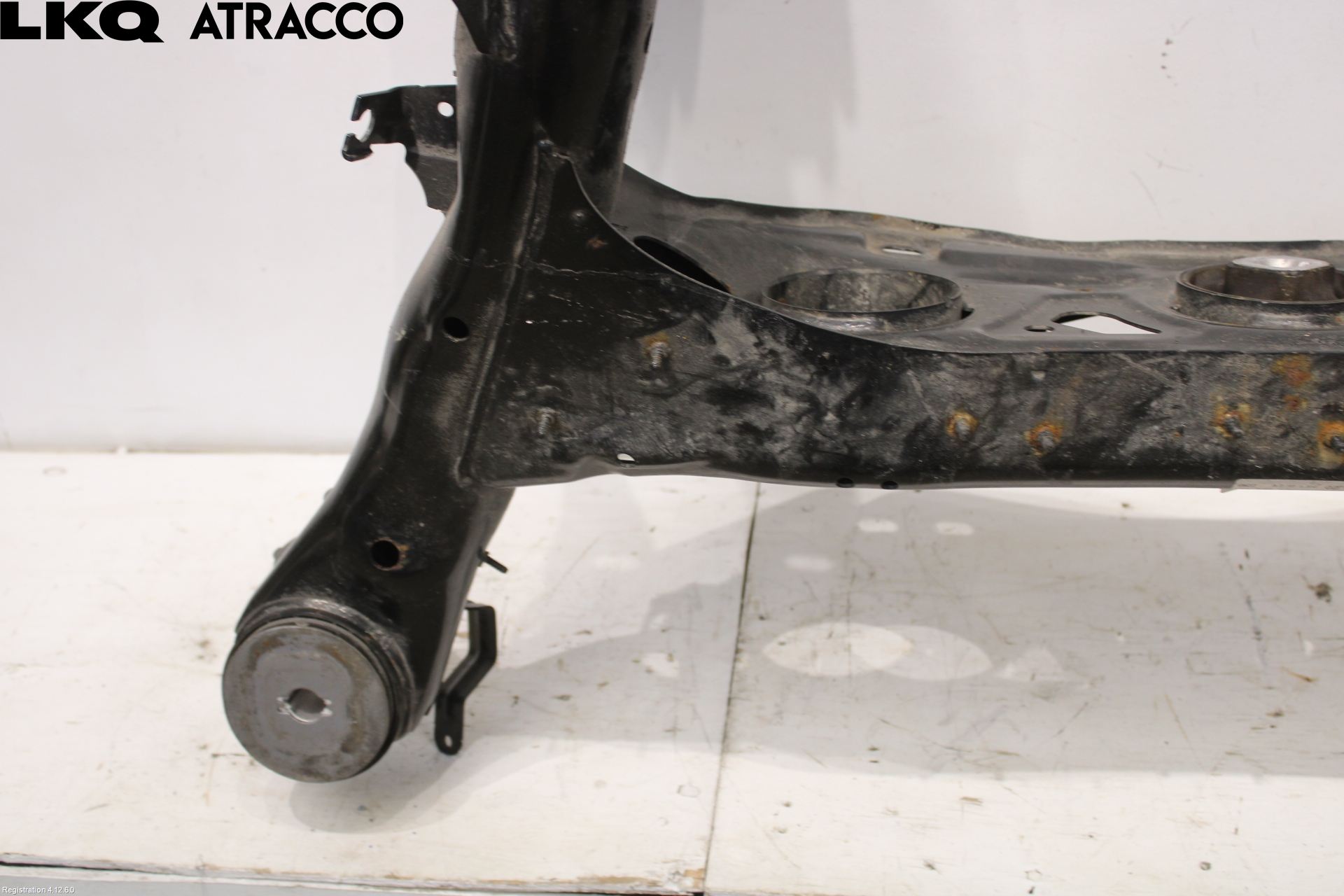 Volkswagen VW ID BUZZ/CARGO 22- Bakaksel Feste Travers-Ramme