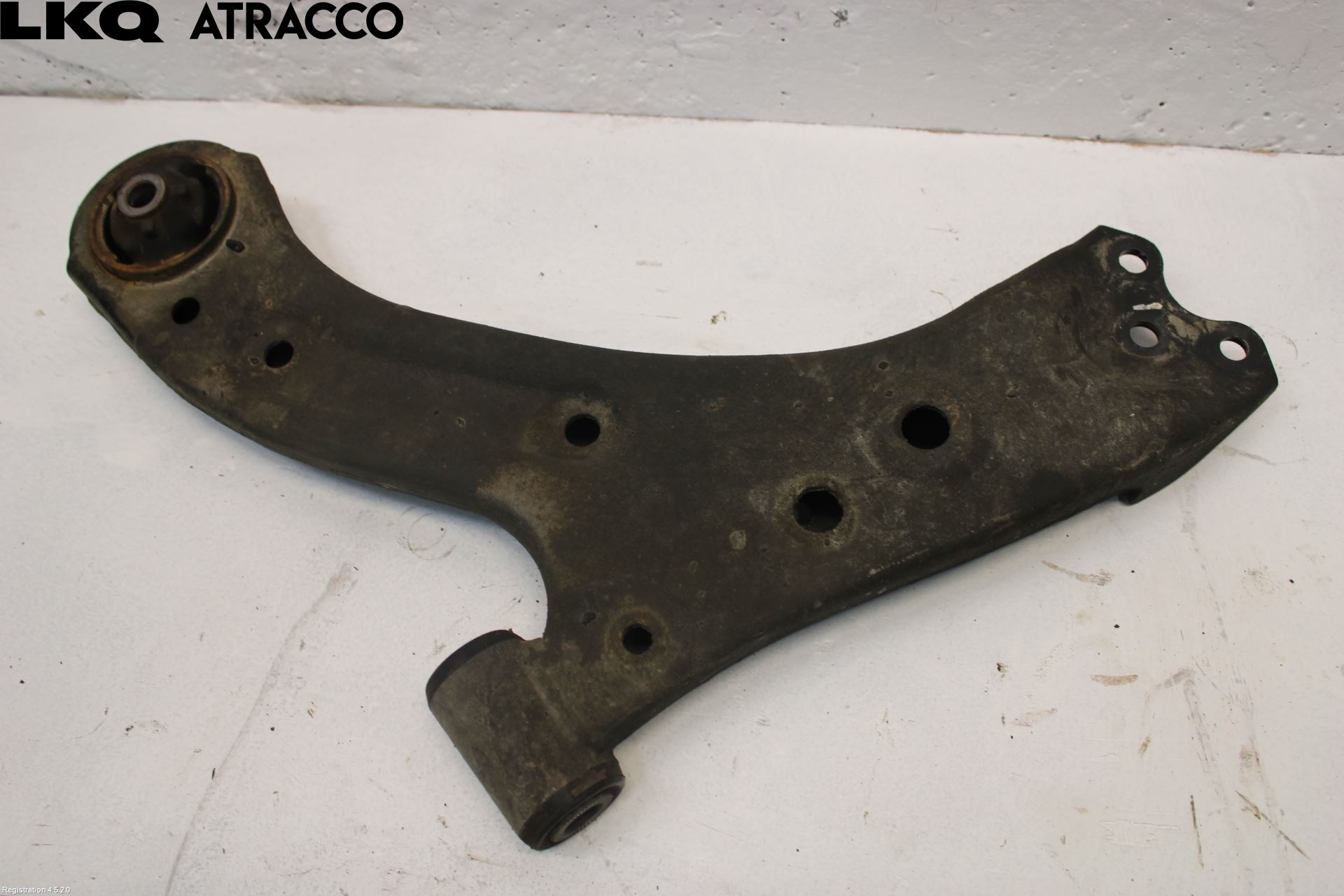 Toyota bZ4X EA10 22- Bærearm Foran Venstre Nedre