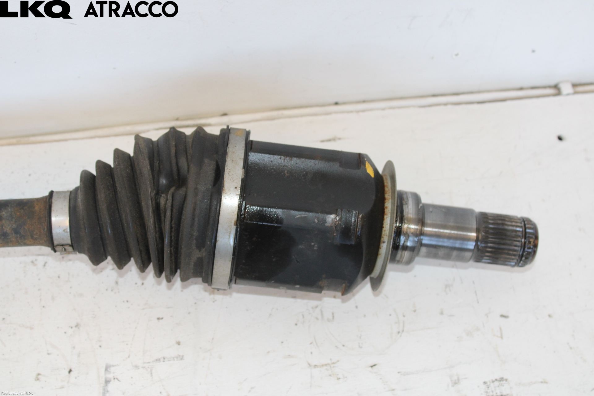 Toyota LANDCRUISER J150 10-23 Drivaksel Foran Kompl Høyre