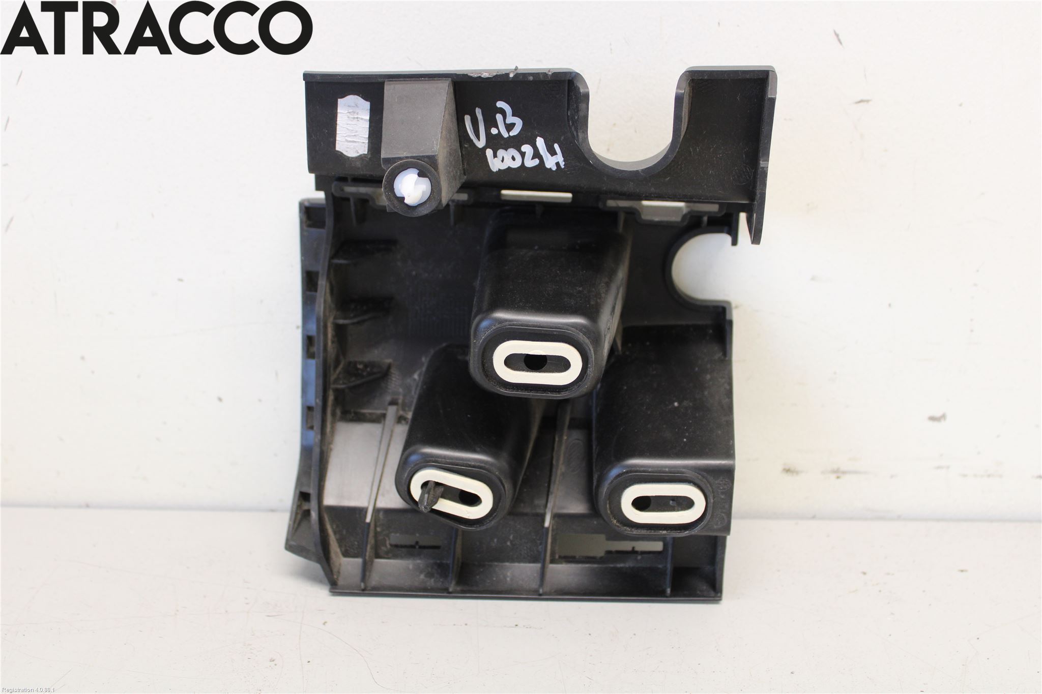 Toyota PROACE II 16- Støtfangerfeste Bak Venstre