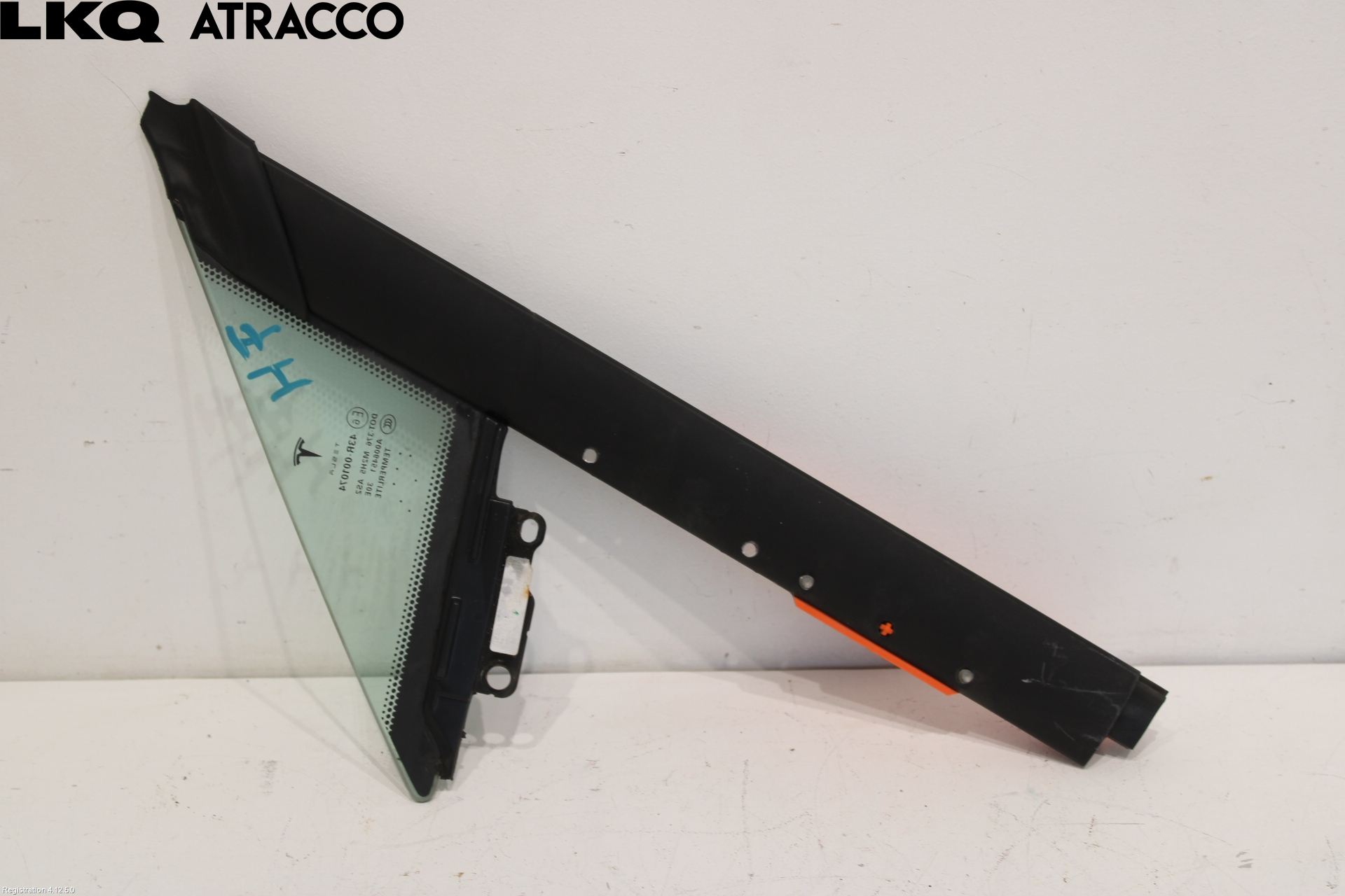 Tesla MODEL S 13- Dørrute Foran Høyre Trekant