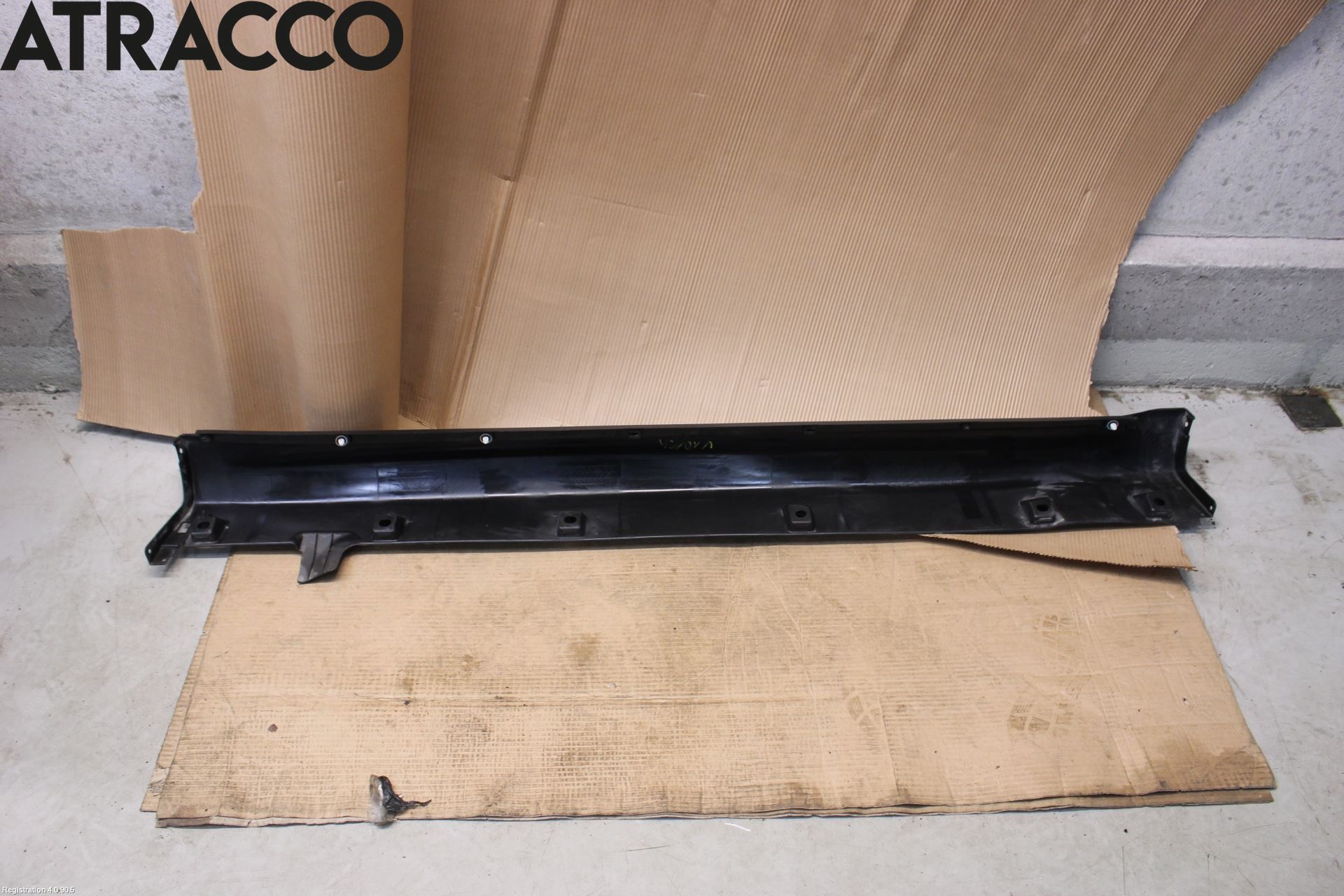 Suzuki VITARA 15- Kanalskjørt Venstre